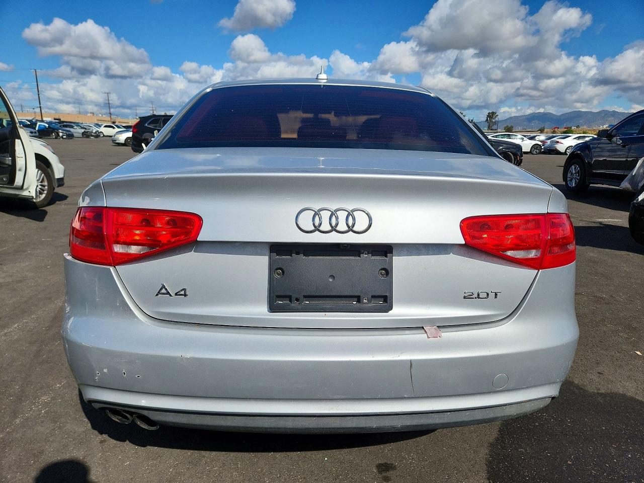 2013 Audi A4 Premium Silver vin: WAUAFAFL6DN023198
