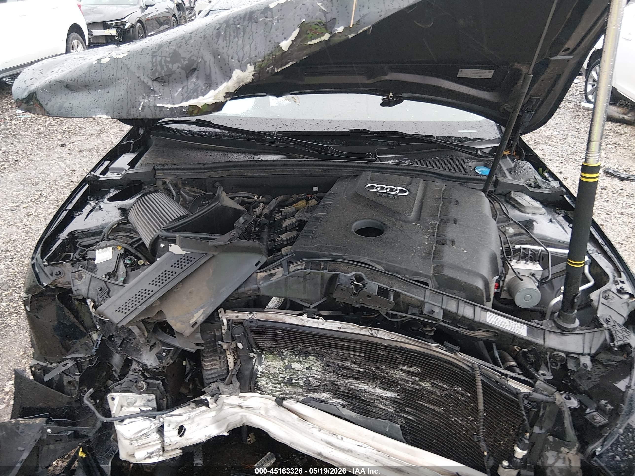 2013 Audi A4 2.0t Premium Черный vin: WAUAFAFL6DN046237