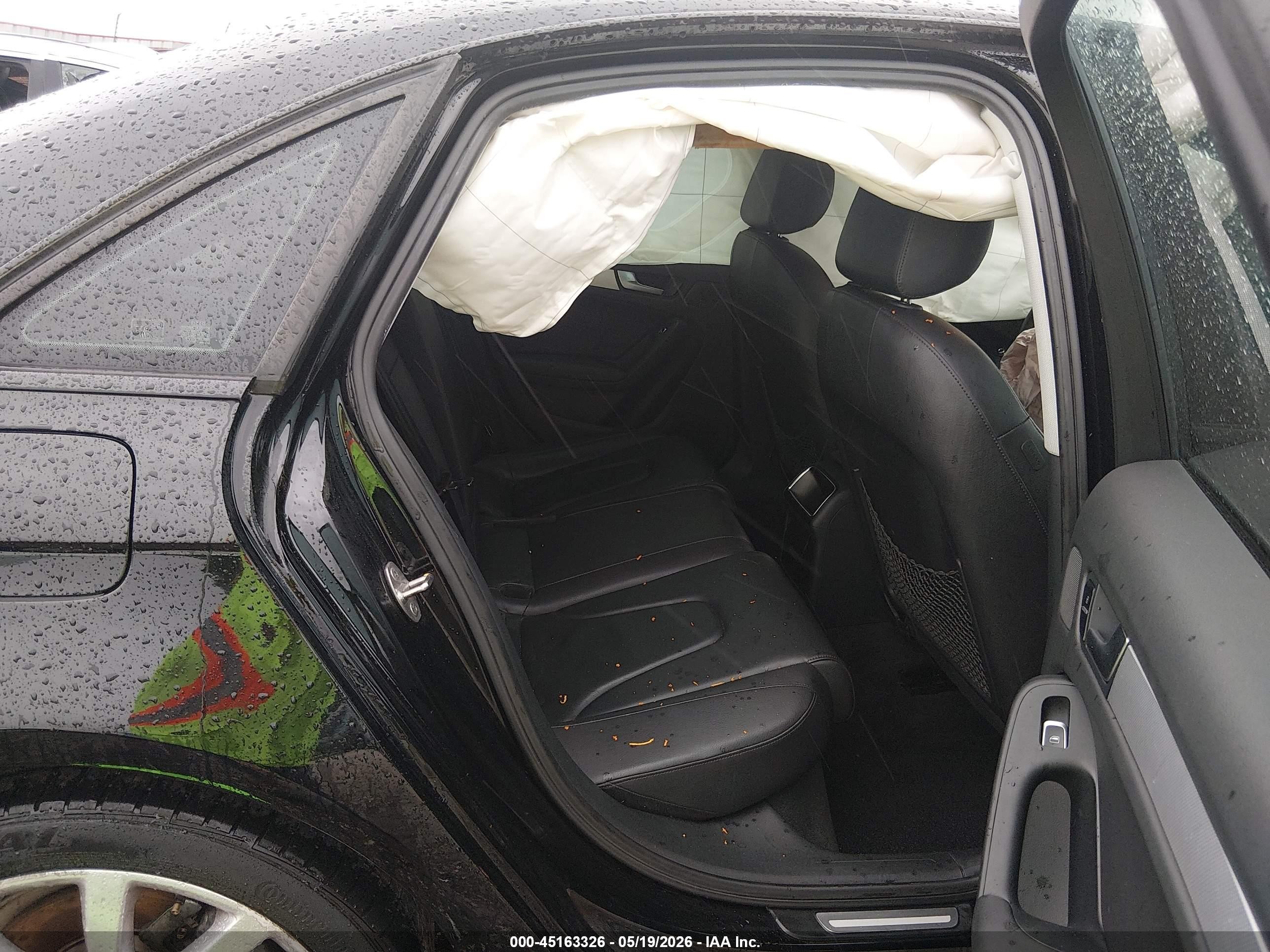 2013 Audi A4 2.0t Premium Черный vin: WAUAFAFL6DN046237