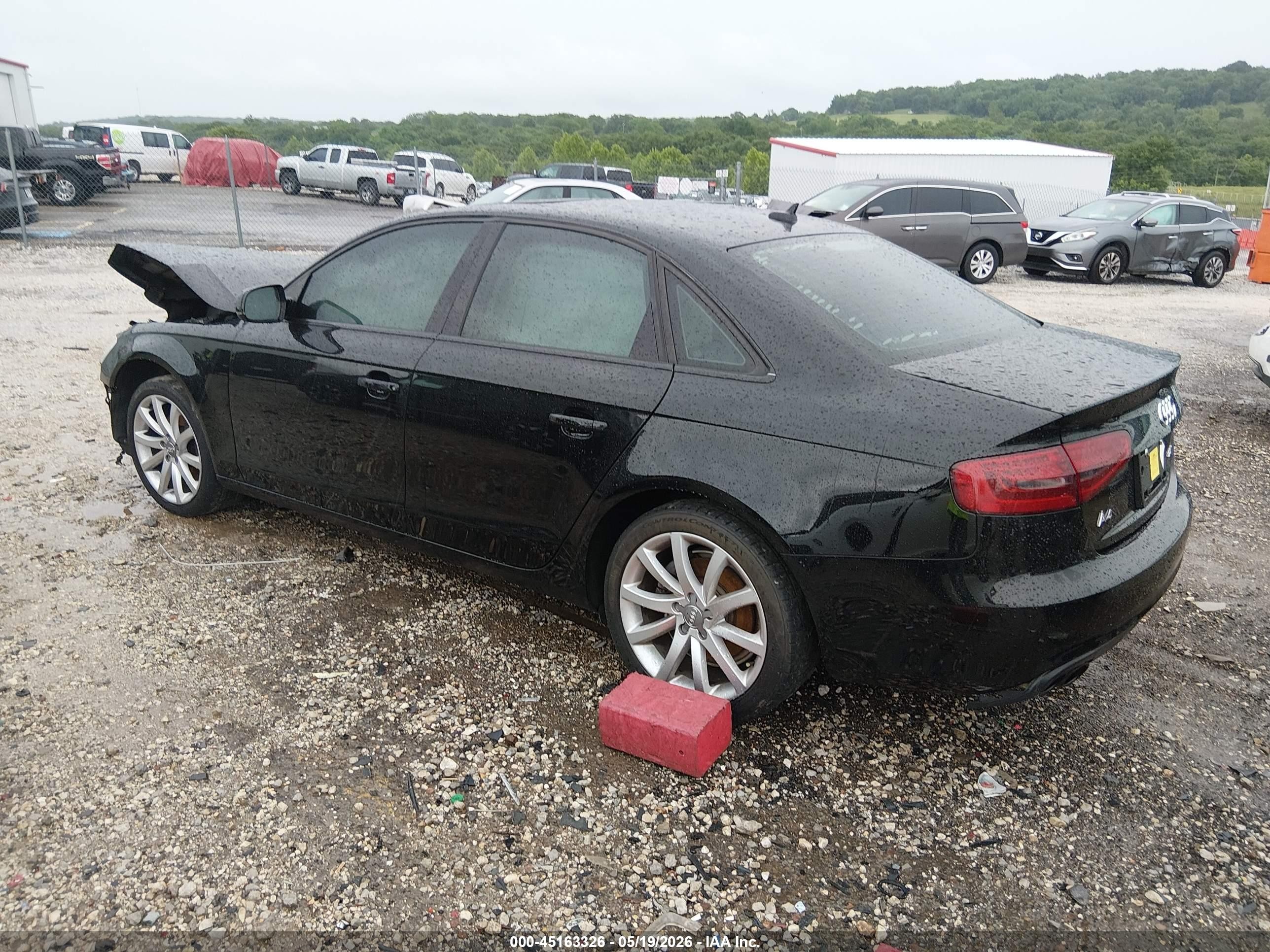 2013 Audi A4 2.0t Premium Черный vin: WAUAFAFL6DN046237