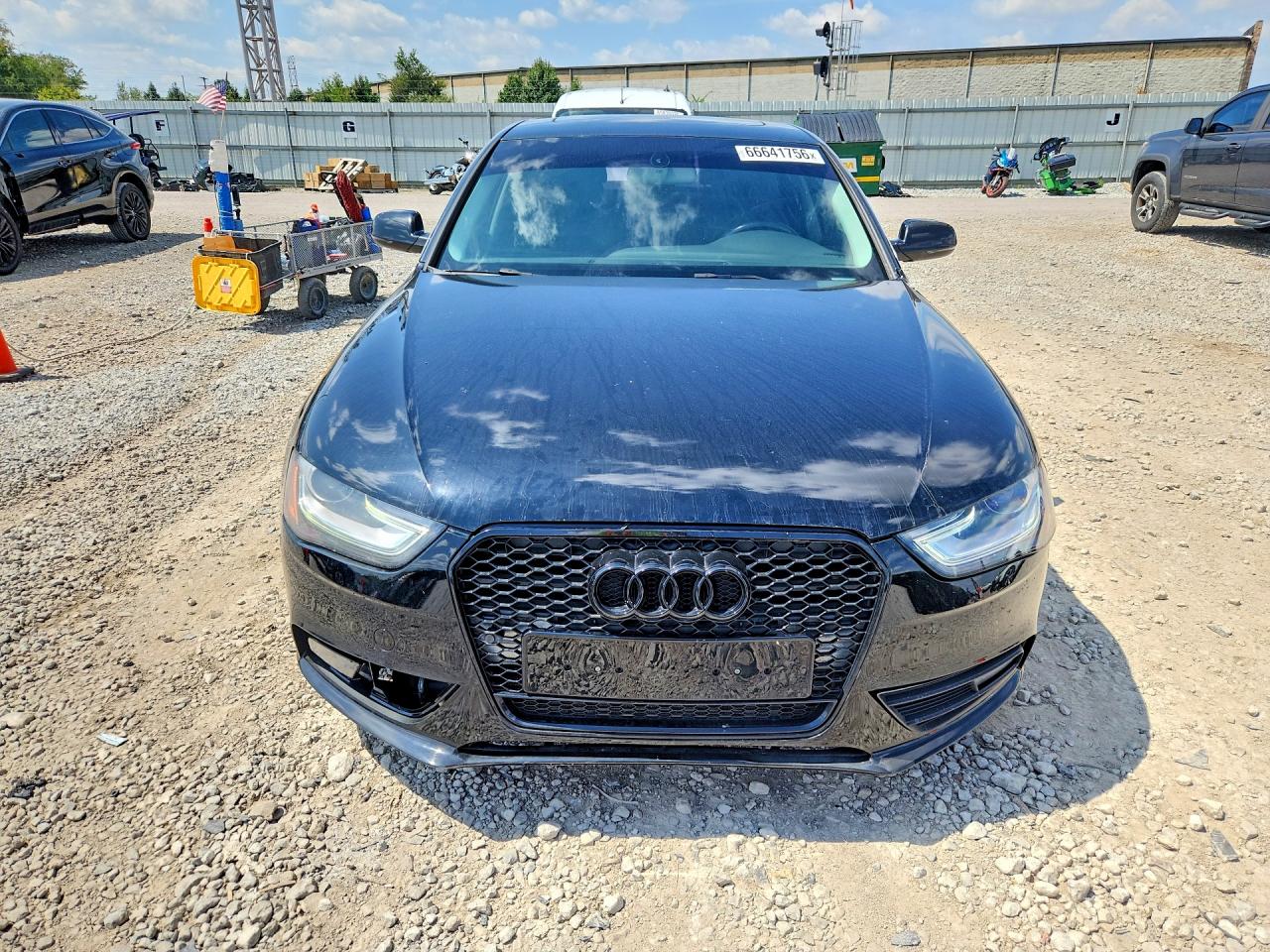 2015 Audi A4 Premium Черный vin: WAUAFAFL6FN021857
