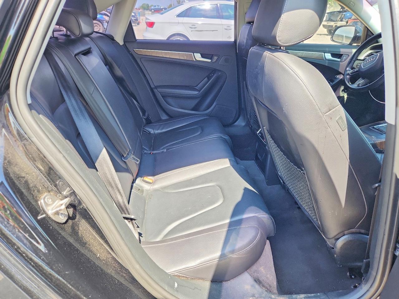 2015 Audi A4 Premium Черный vin: WAUAFAFL6FN021857