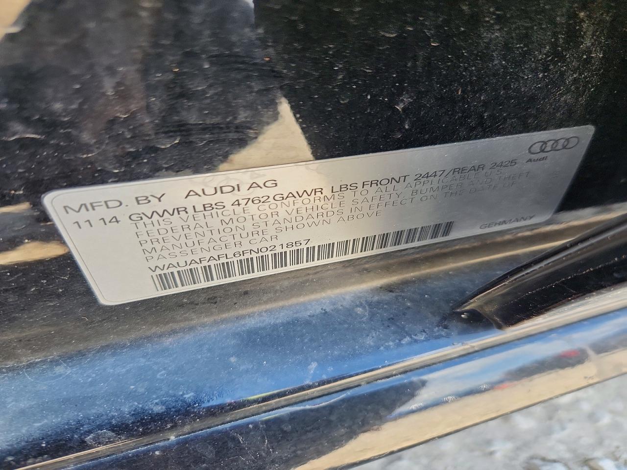 2015 Audi A4 Premium Черный vin: WAUAFAFL6FN021857