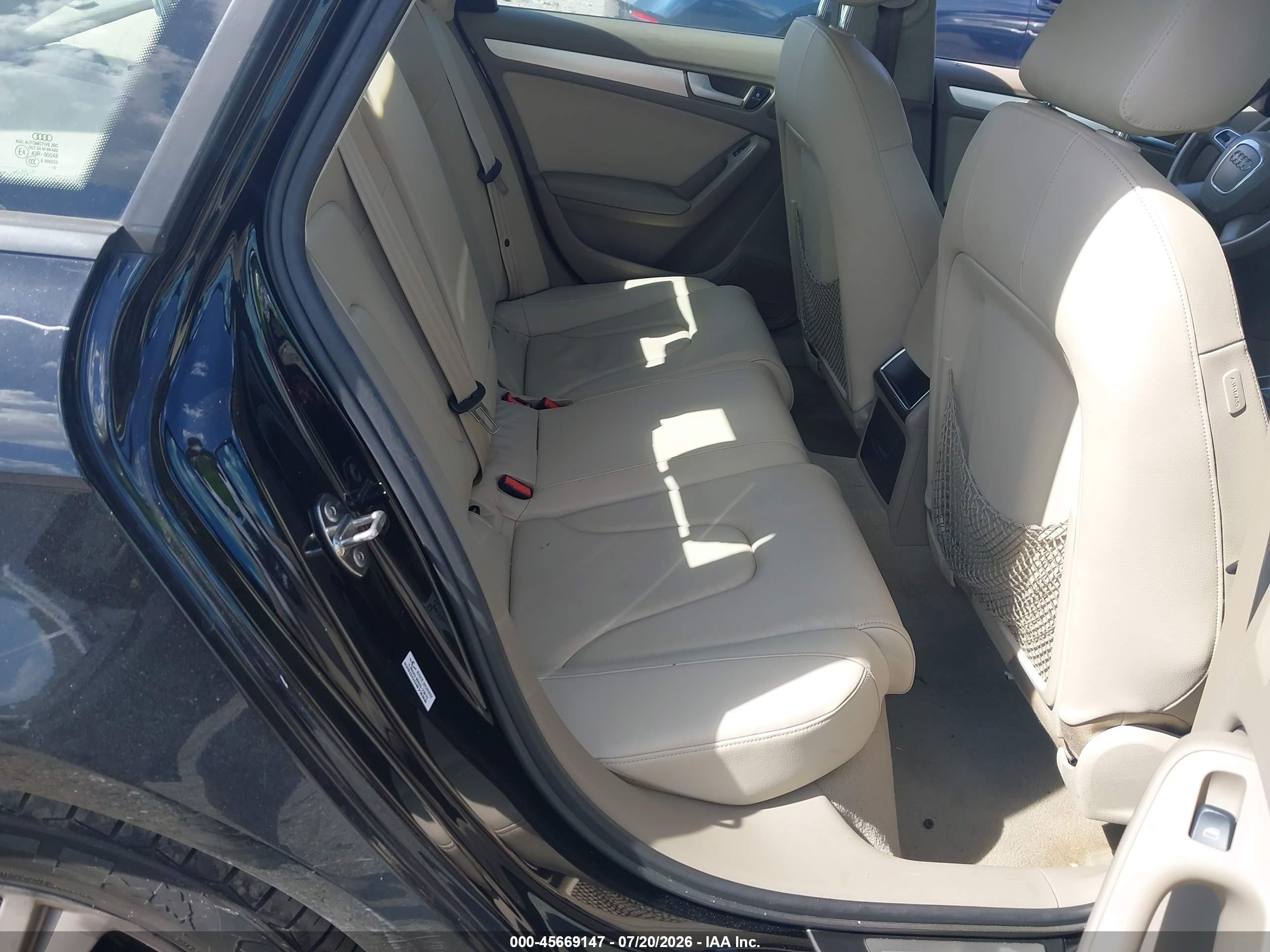 2010 Audi A4 2.0t Premium Black vin: WAUAFAFL7AN065875