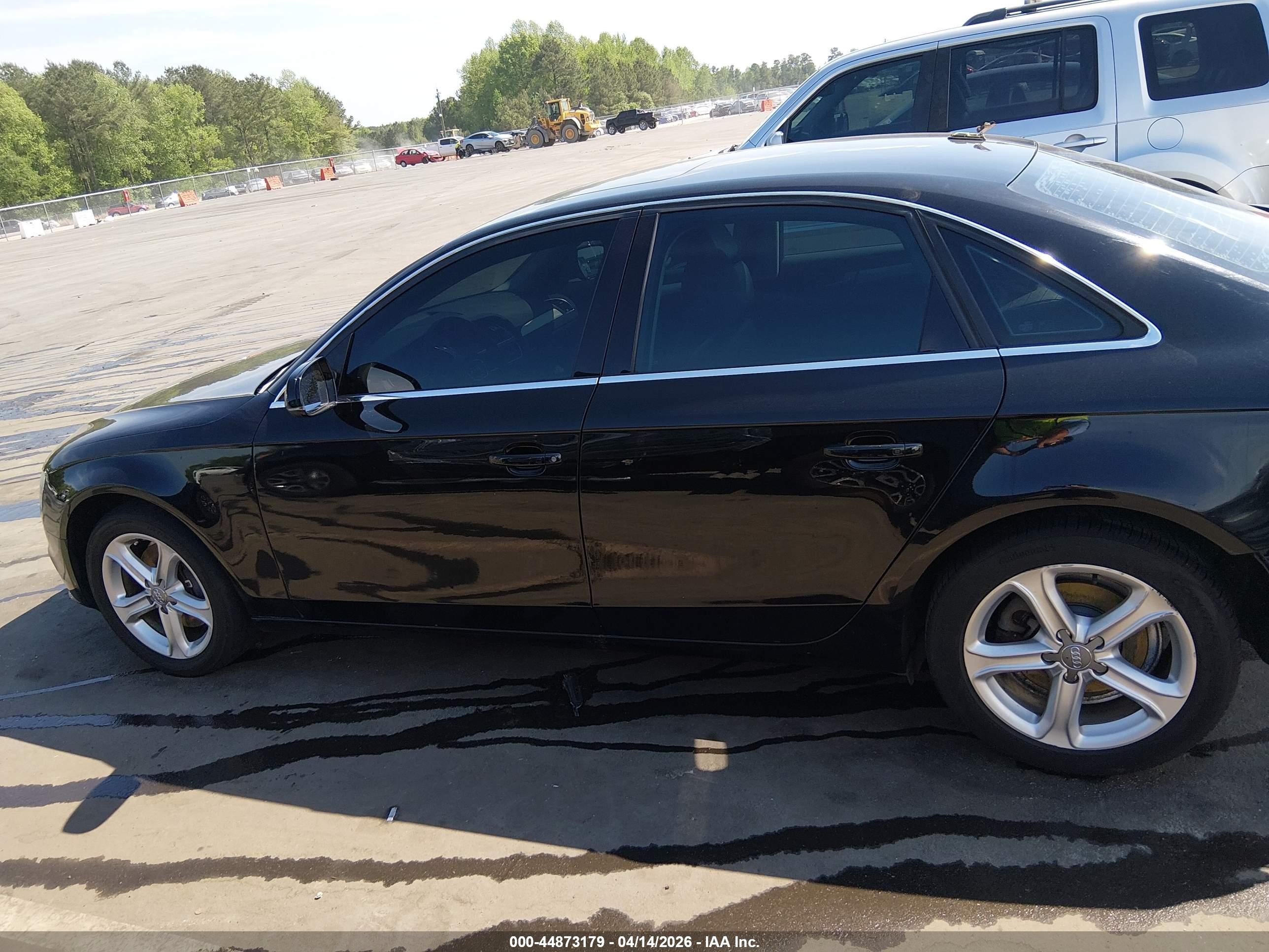 2013 Audi A4 2.0t Premium Black vin: WAUAFAFL7DN031259
