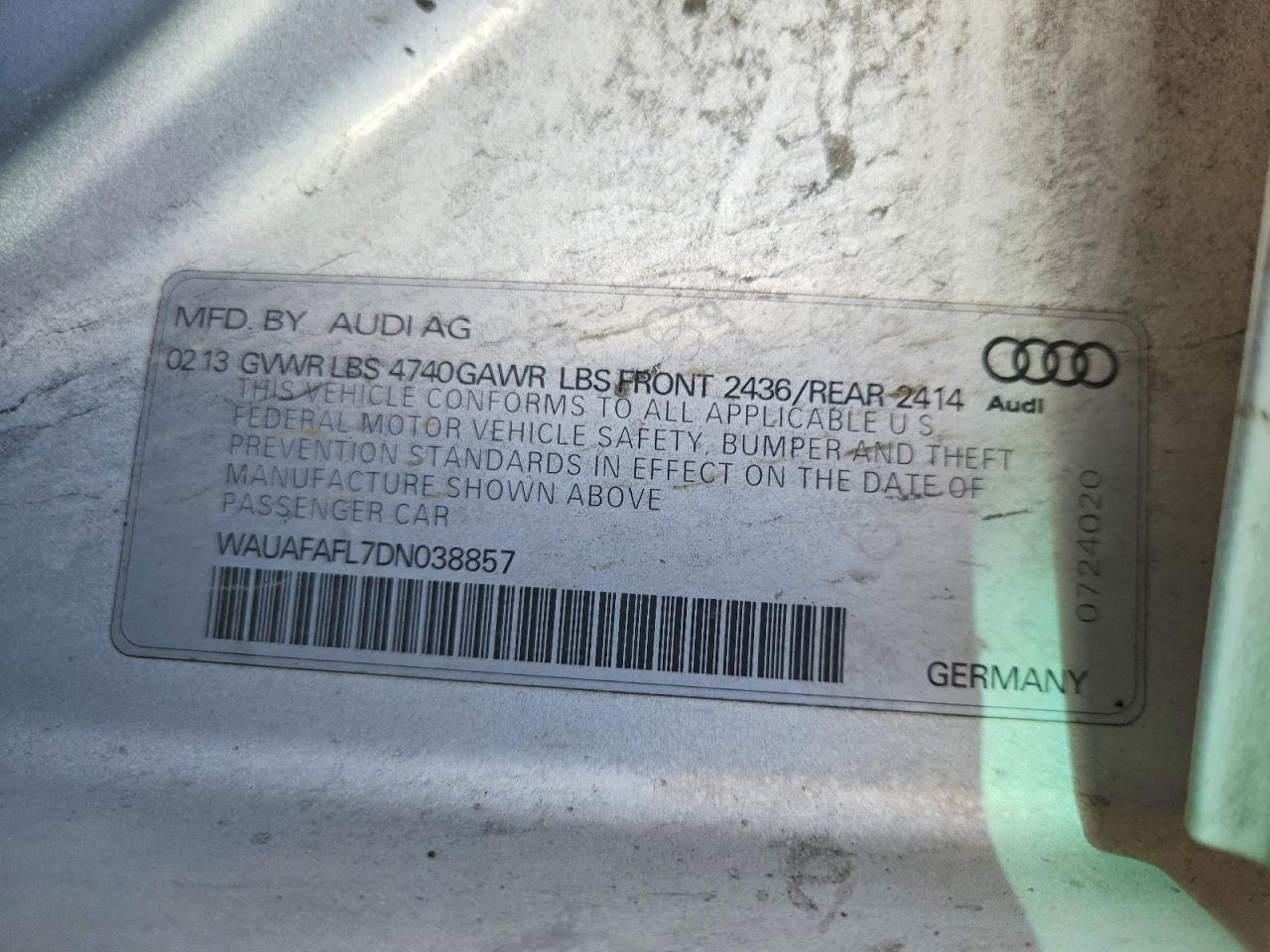 2013 Audi A4 Premium Серебряный vin: WAUAFAFL7DN038857