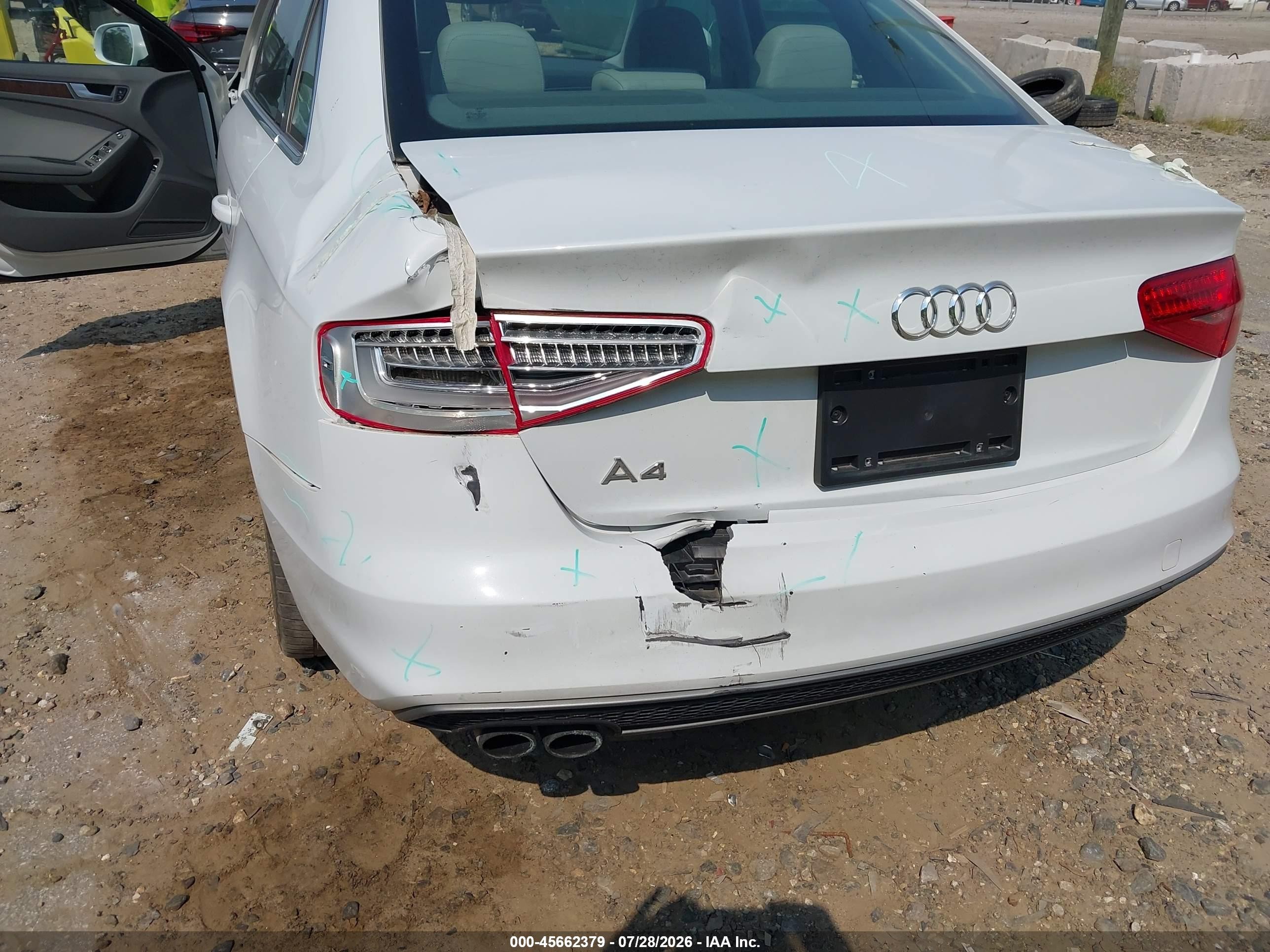 2014 Audi A4 2.0t Premium White vin: WAUAFAFL7EN018206