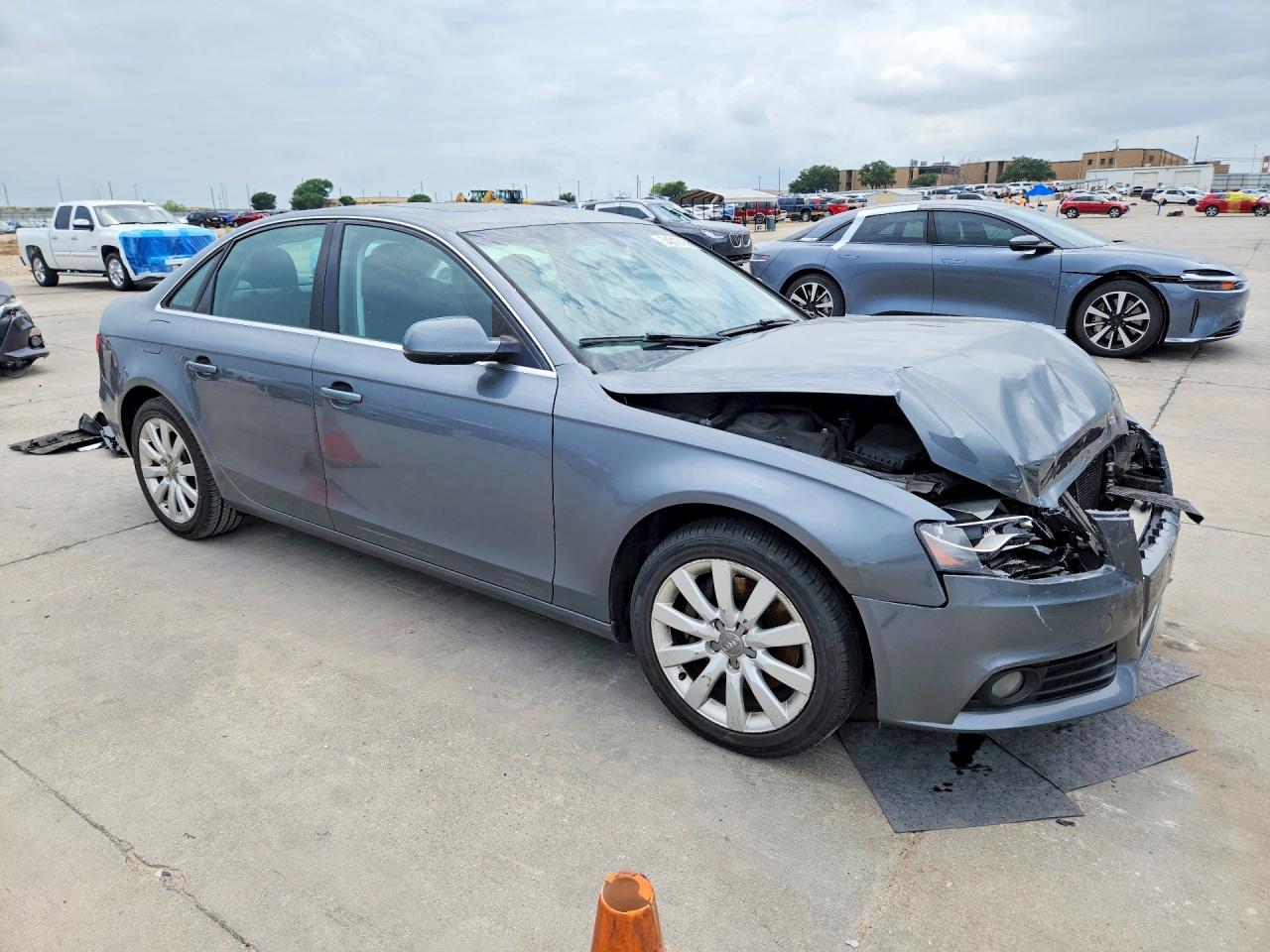 2012 Audi A4 Premium Серый vin: WAUAFAFL8CN020544