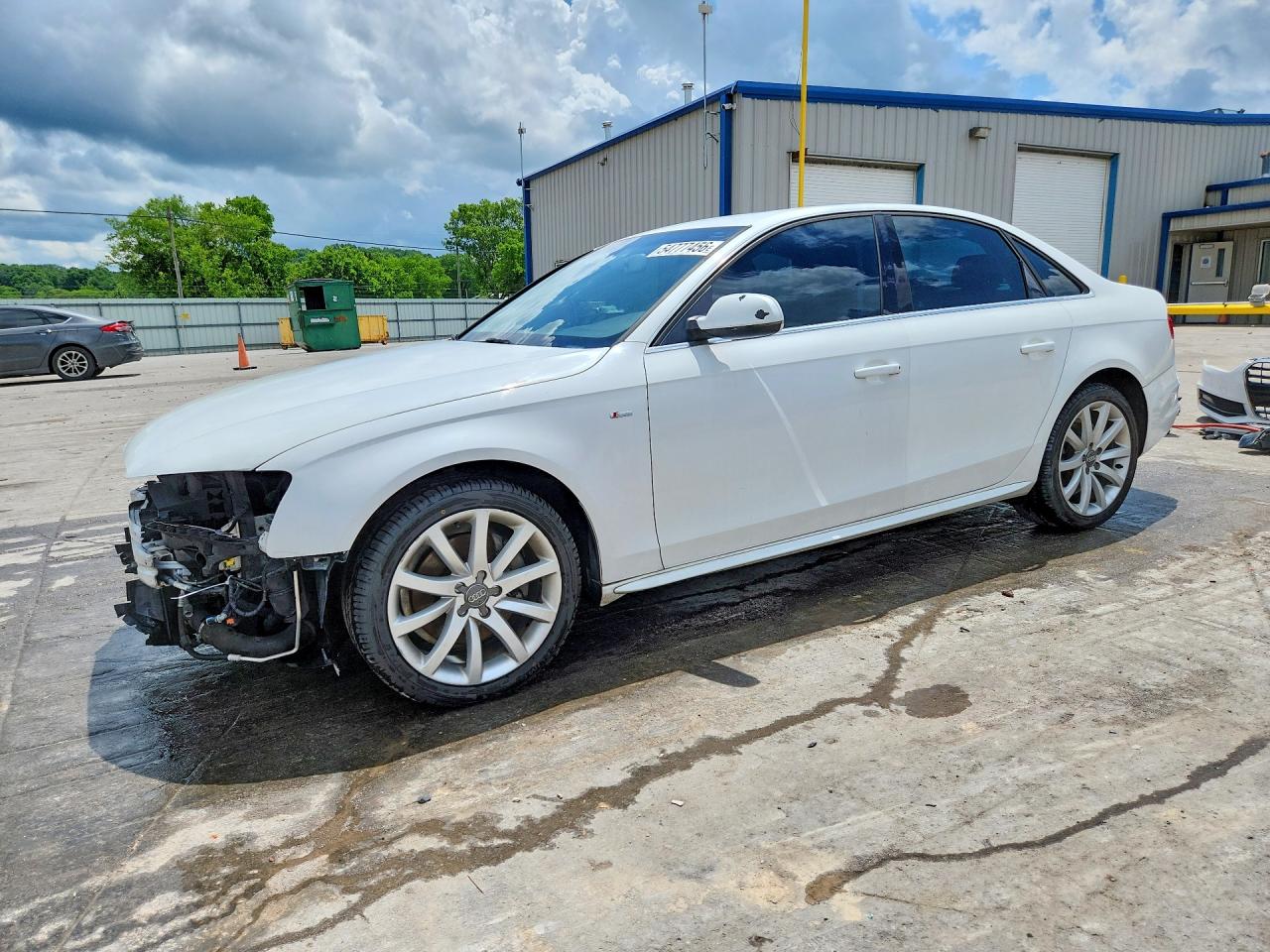 2014 Audi A4 Premium White vin: WAUAFAFL8EN039484