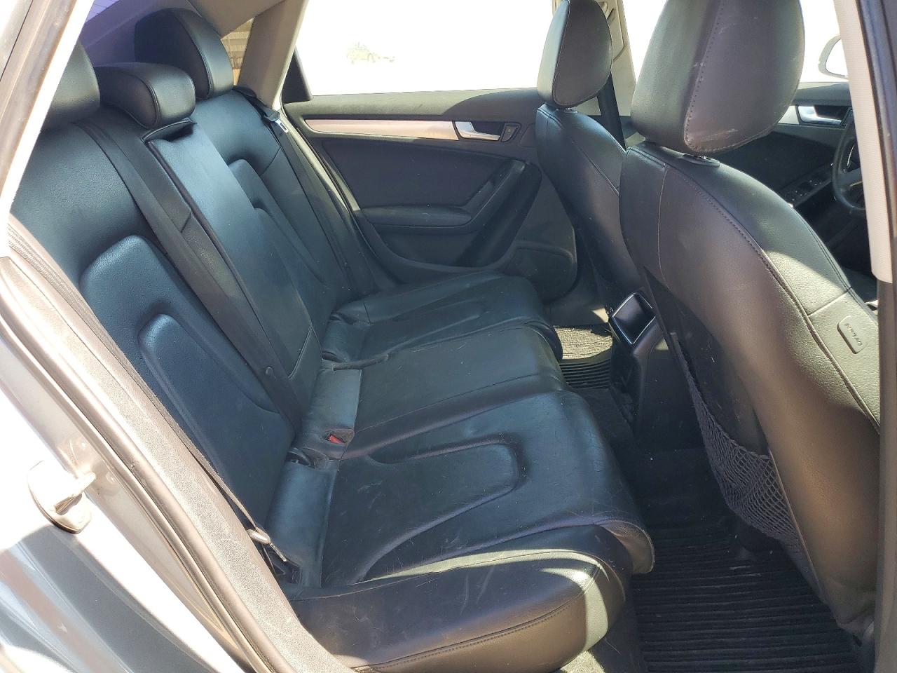 2011 Audi A4 Premium Gray vin: WAUAFAFLXBN001282