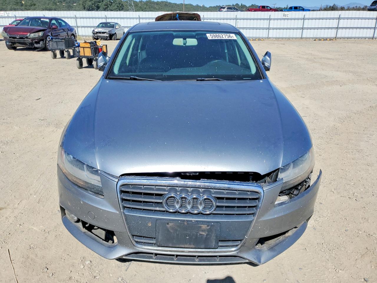 2011 Audi A4 Premium Gray vin: WAUAFAFLXBN001282