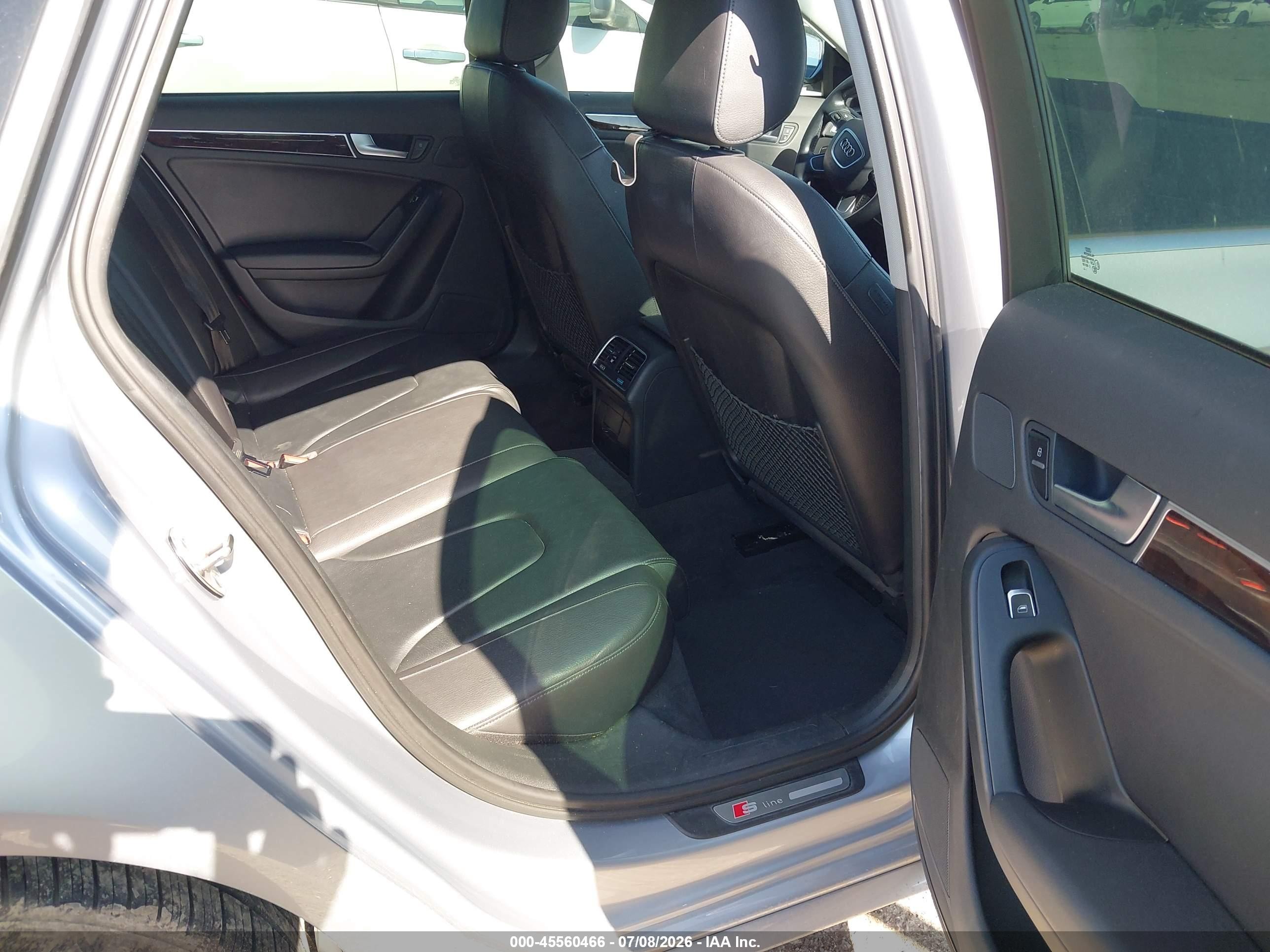 2015 Audi A4 2.0t Premium Silver vin: WAUAFAFLXFN007248
