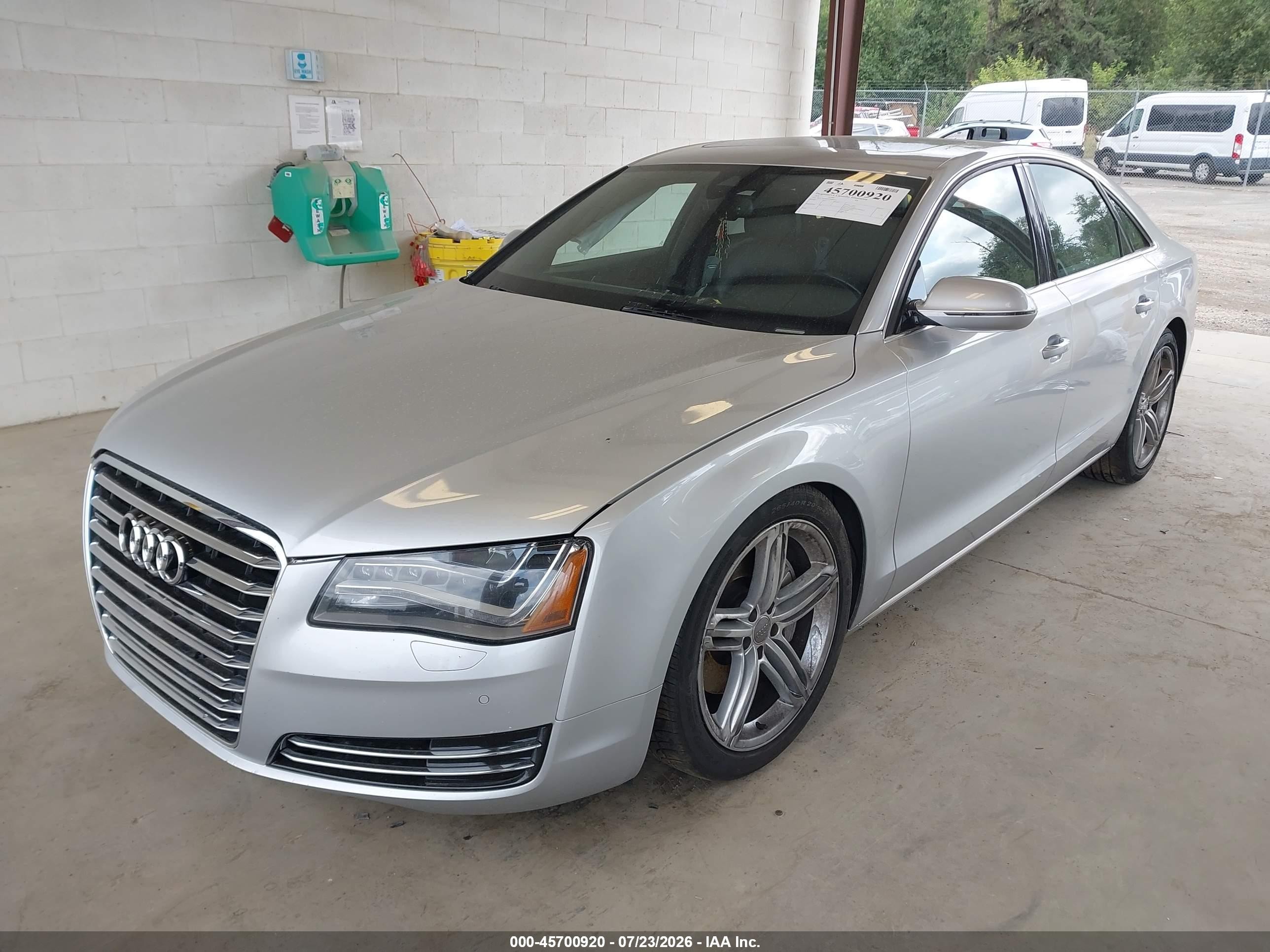 2013 Audi A8 3.0t Silver vin: WAUAGAFD1DN006511