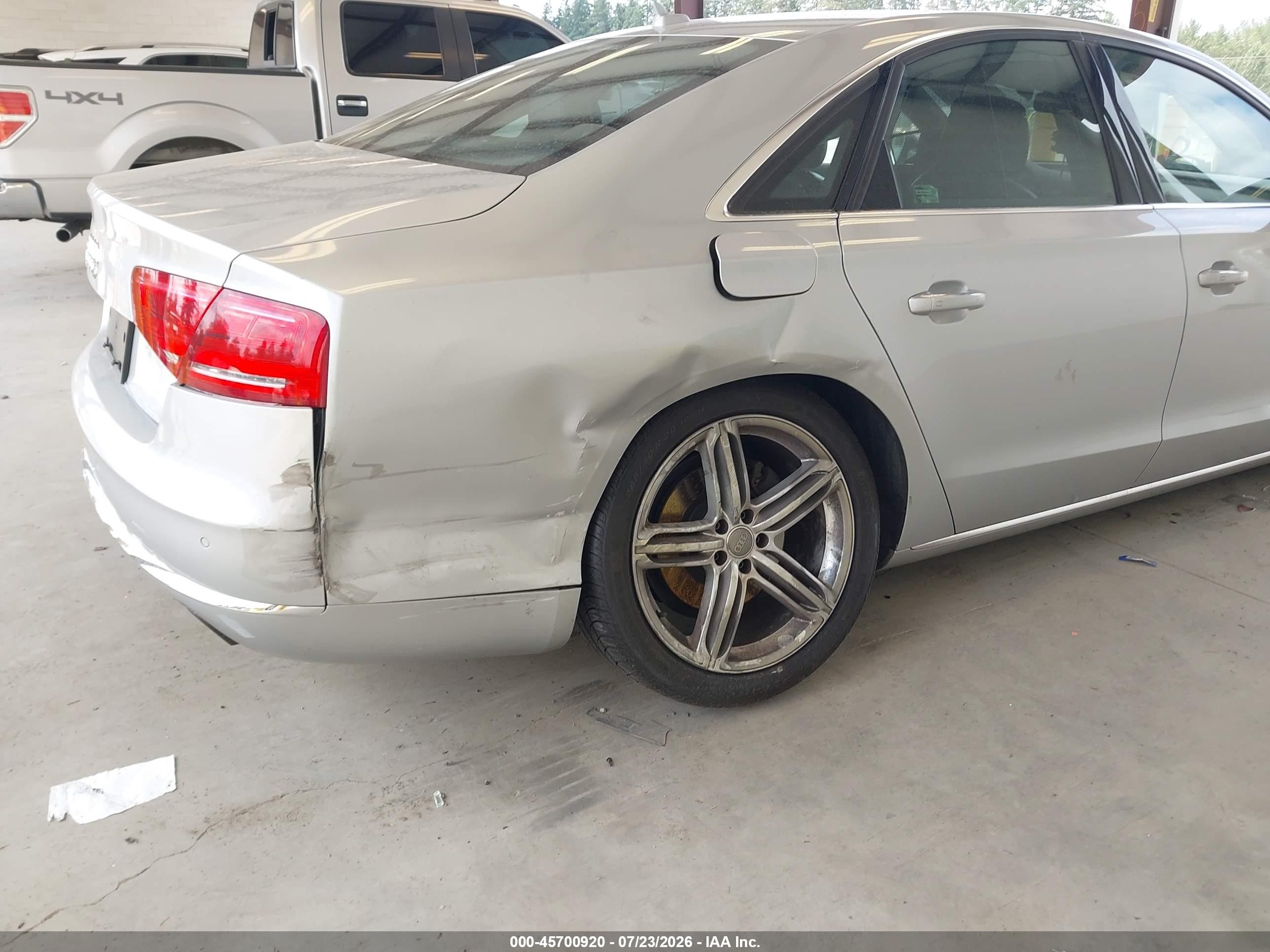 2013 Audi A8 3.0t Silver vin: WAUAGAFD1DN006511