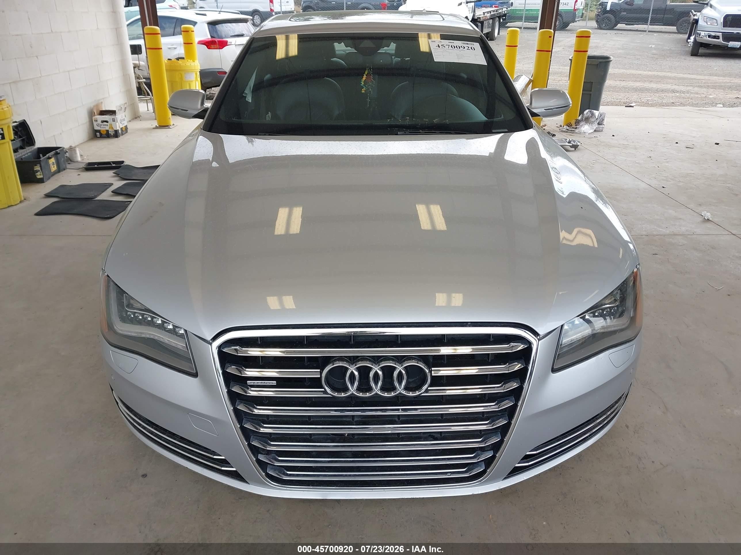 2013 Audi A8 3.0t Silver vin: WAUAGAFD1DN006511