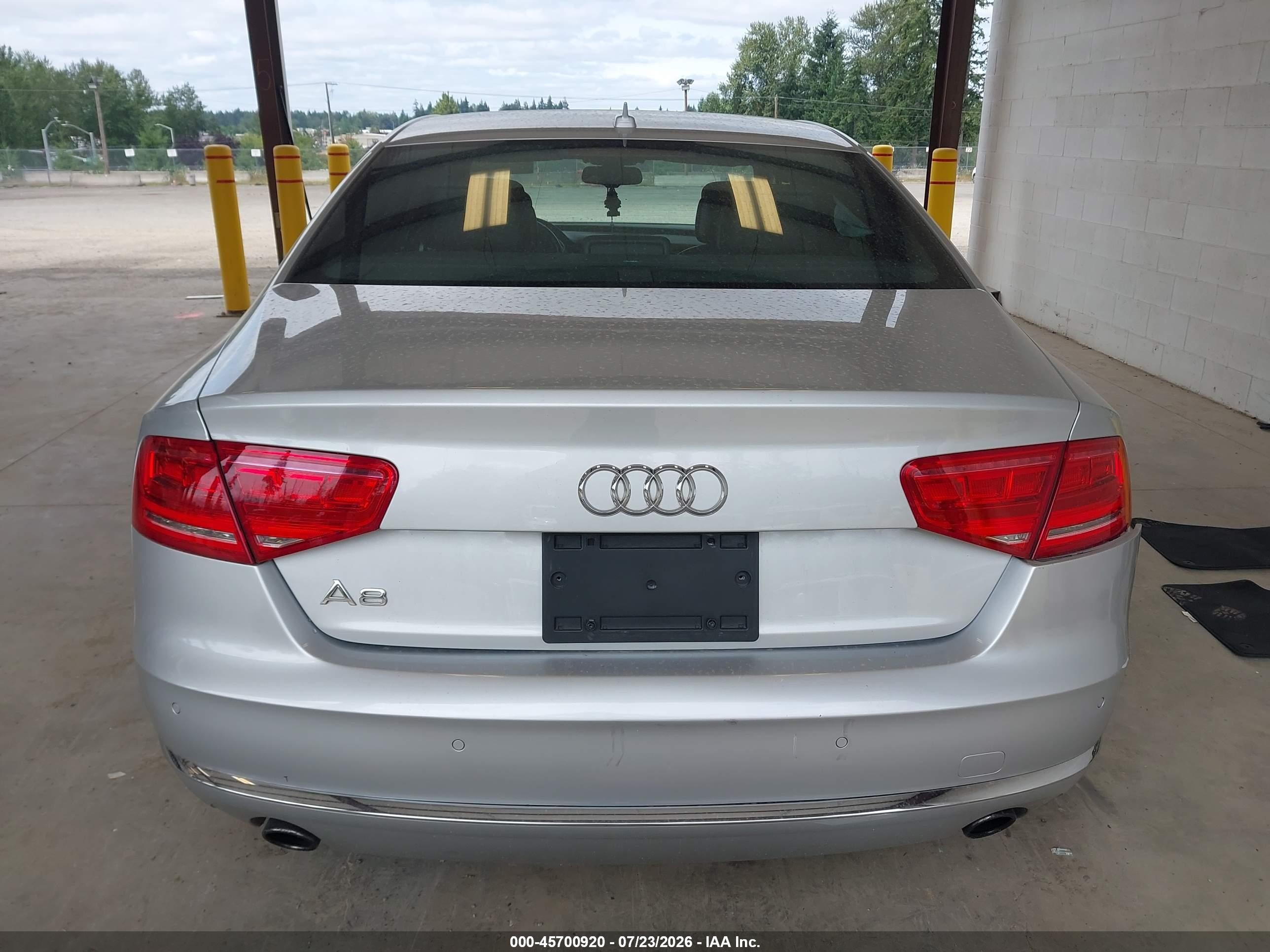 2013 Audi A8 3.0t Silver vin: WAUAGAFD1DN006511