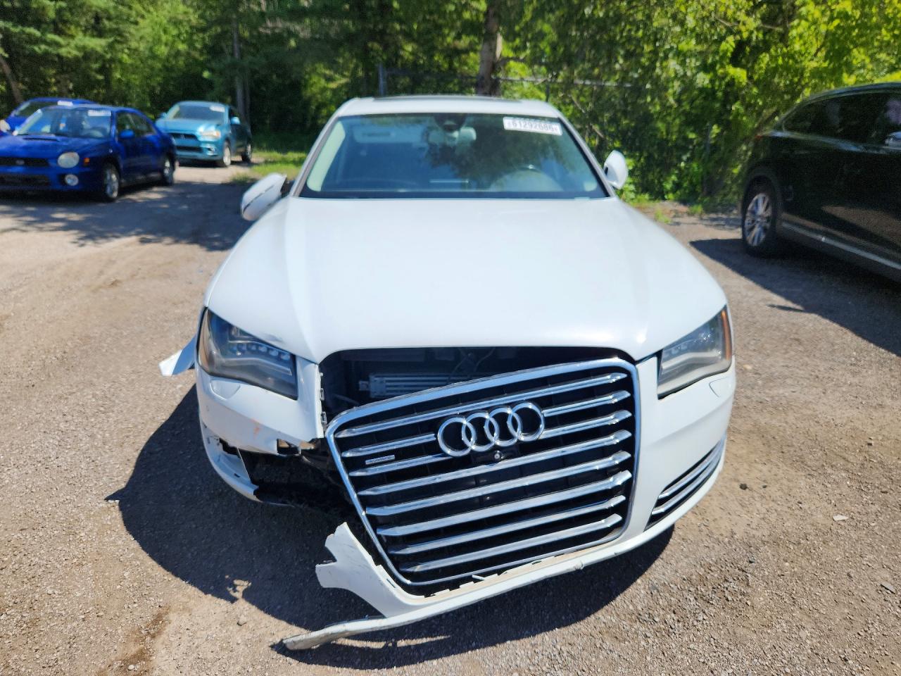 2013 Audi A8 Quattro White vin: WAUAGAFD1DN016911