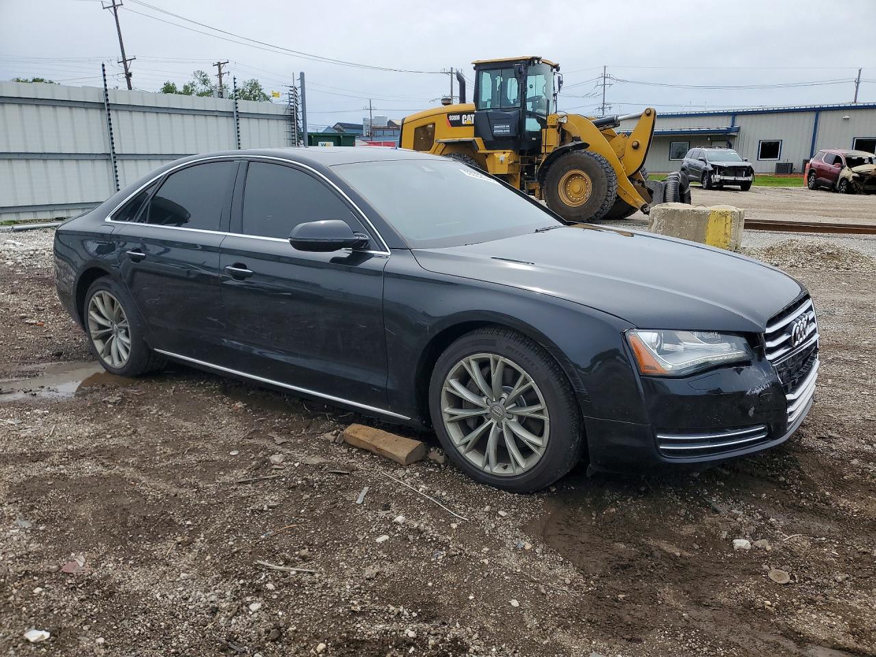 2013 Audi A8 Quattro Black vin: WAUAGAFD5DN000758