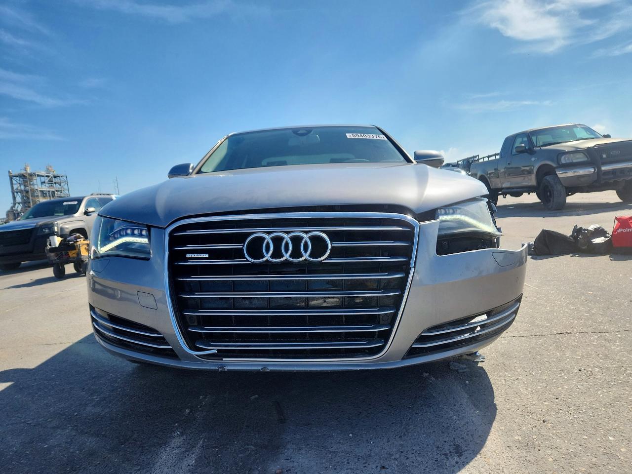 2013 Audi A8 Quattro Silver vin: WAUAGAFD7DN030439