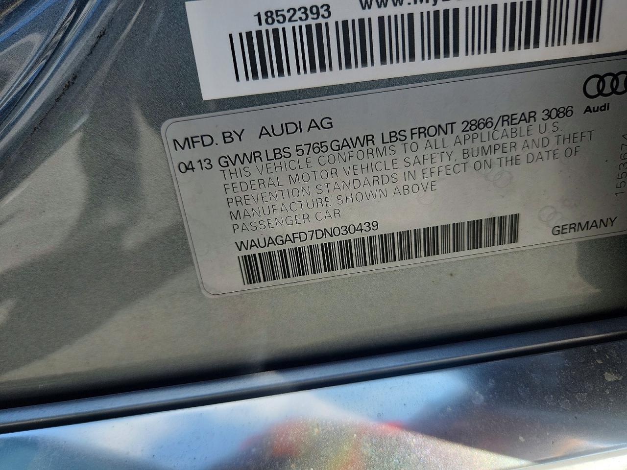 2013 Audi A8 Quattro Silver vin: WAUAGAFD7DN030439
