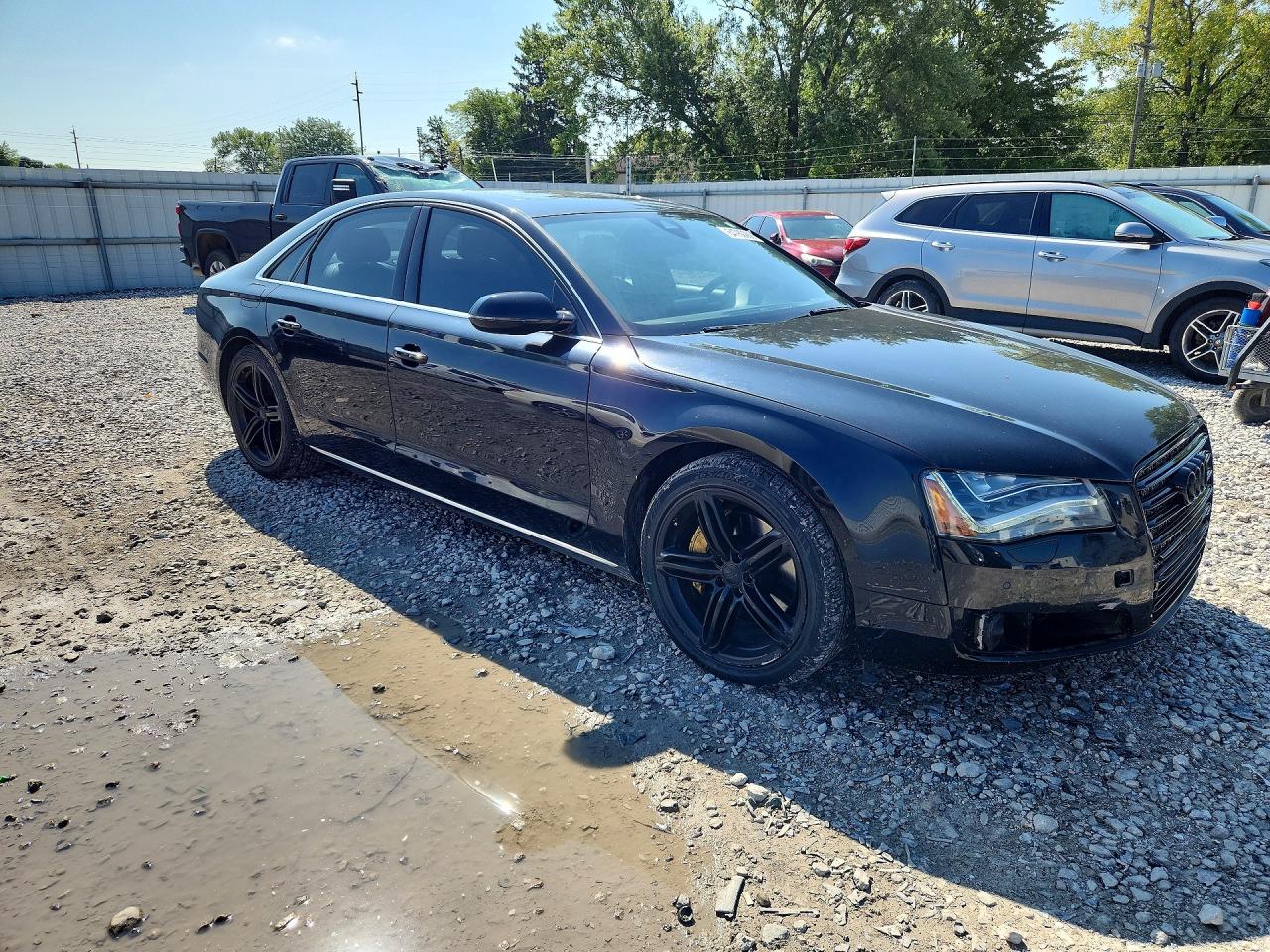 2013 Audi A8 Quattro Black vin: WAUAGAFD8DN001404