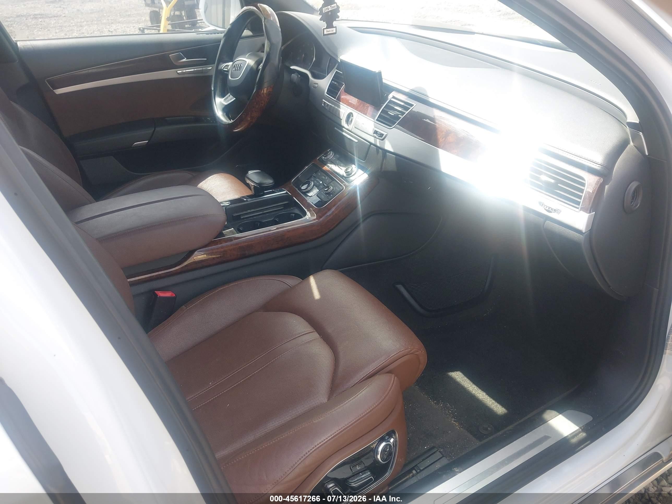 2013 Audi A8 3.0t White vin: WAUAGAFD8DN005551