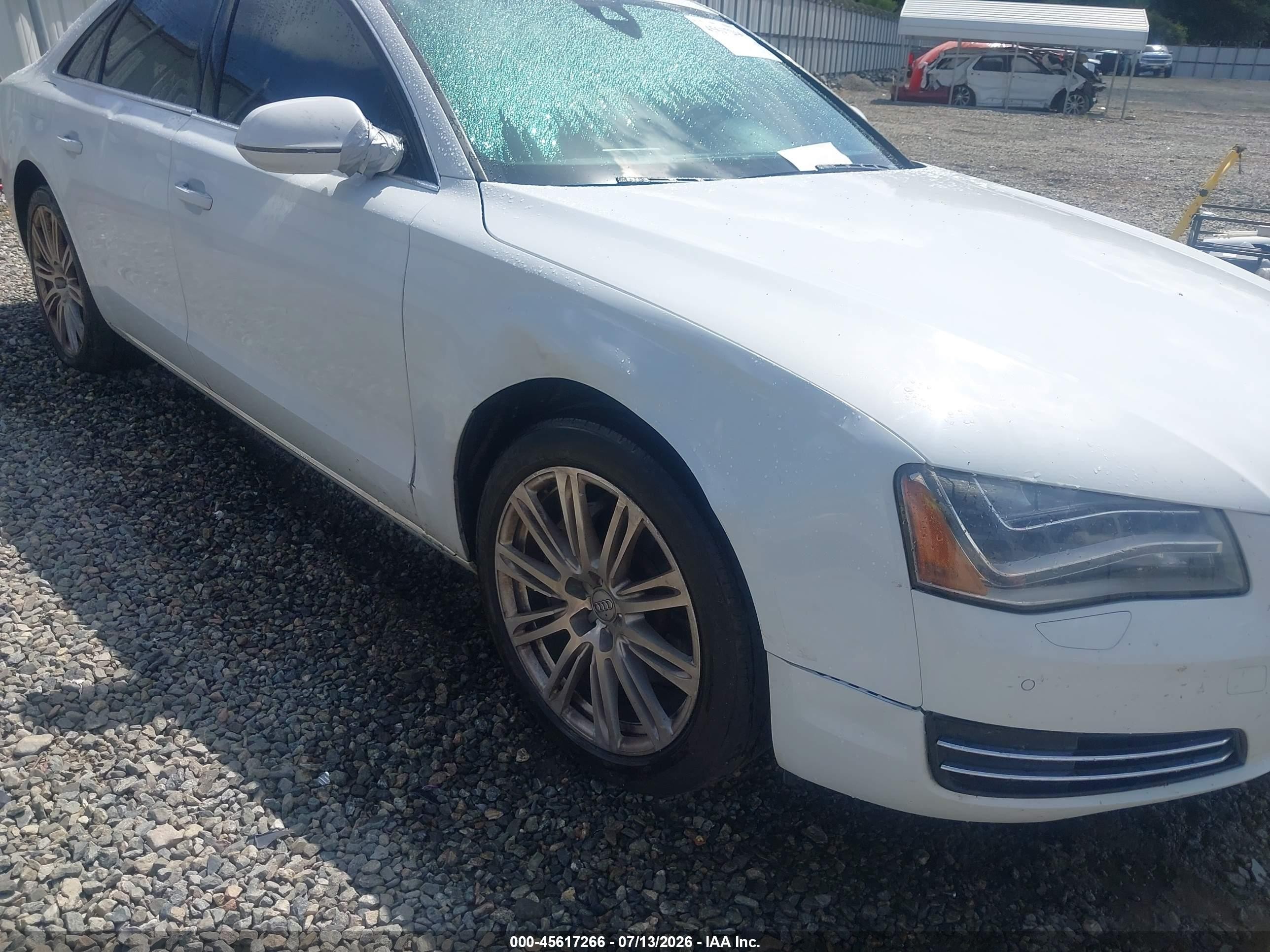 2013 Audi A8 3.0t White vin: WAUAGAFD8DN005551