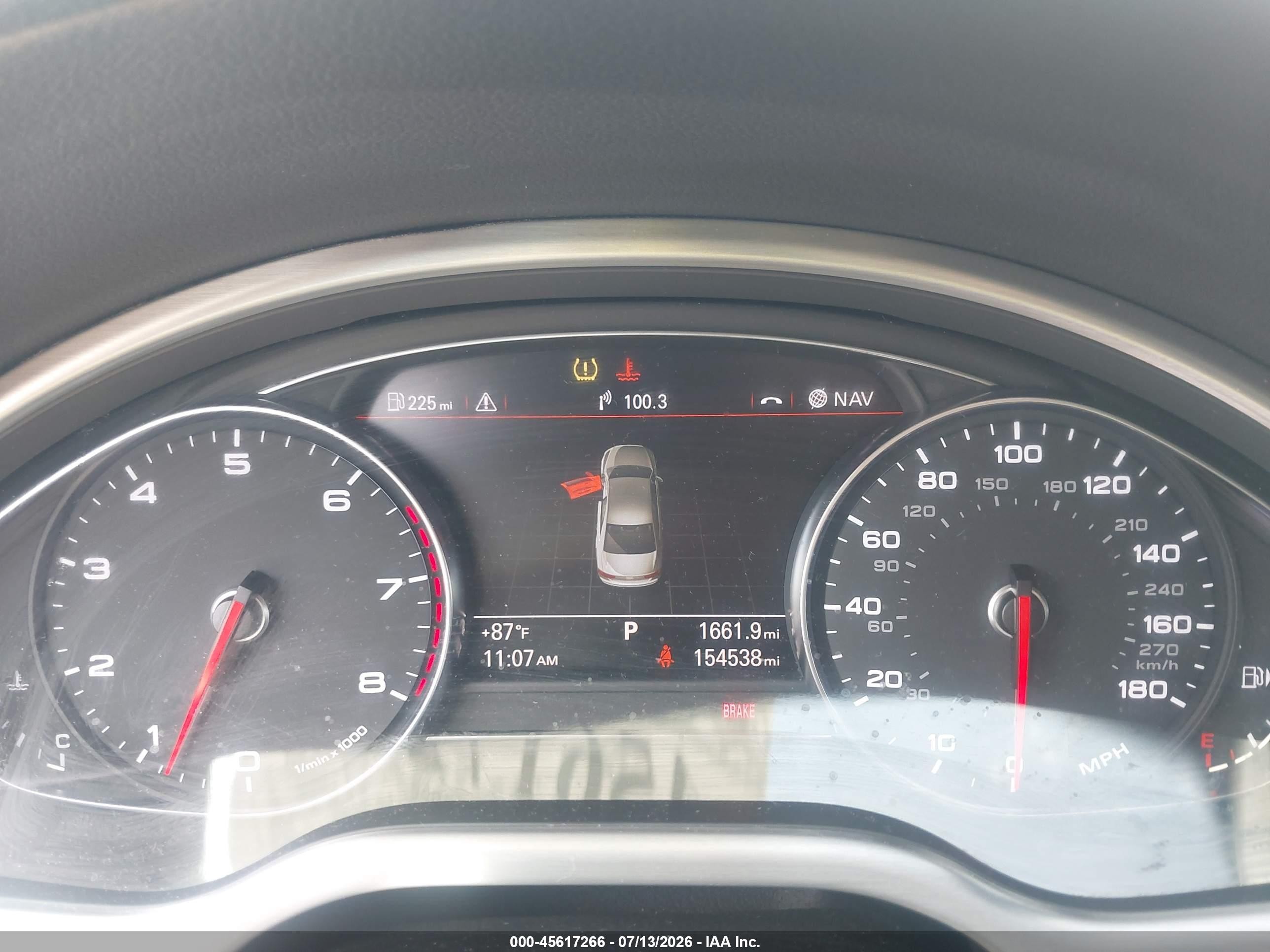 2013 Audi A8 3.0t White vin: WAUAGAFD8DN005551