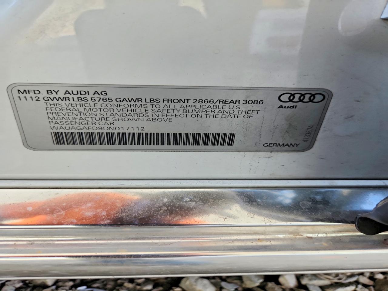 2013 Audi A8 Quattro White vin: WAUAGAFD9DN017112