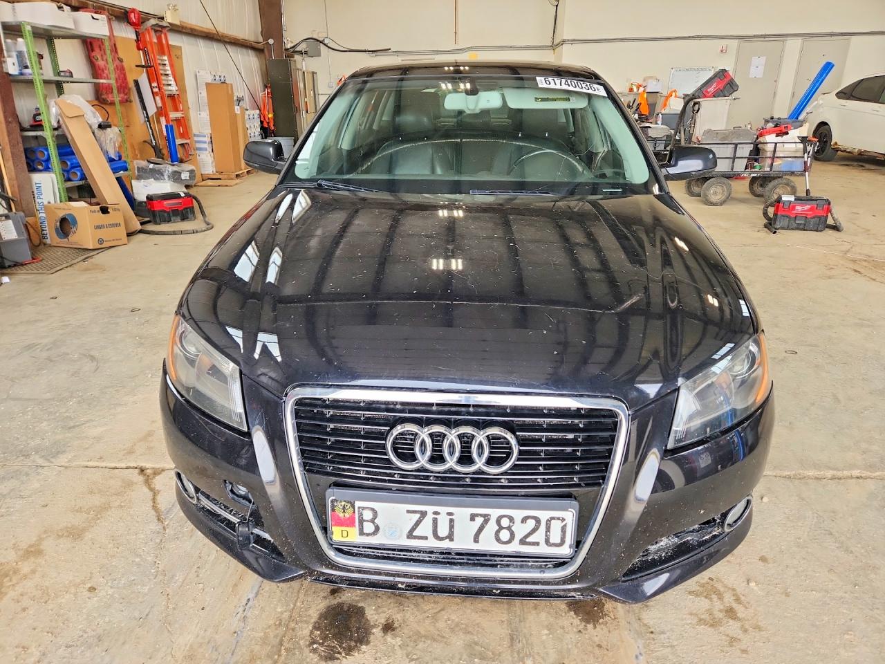 2013 Audi A3 Progressiv Black vin: WAUAJCFM7DA010177