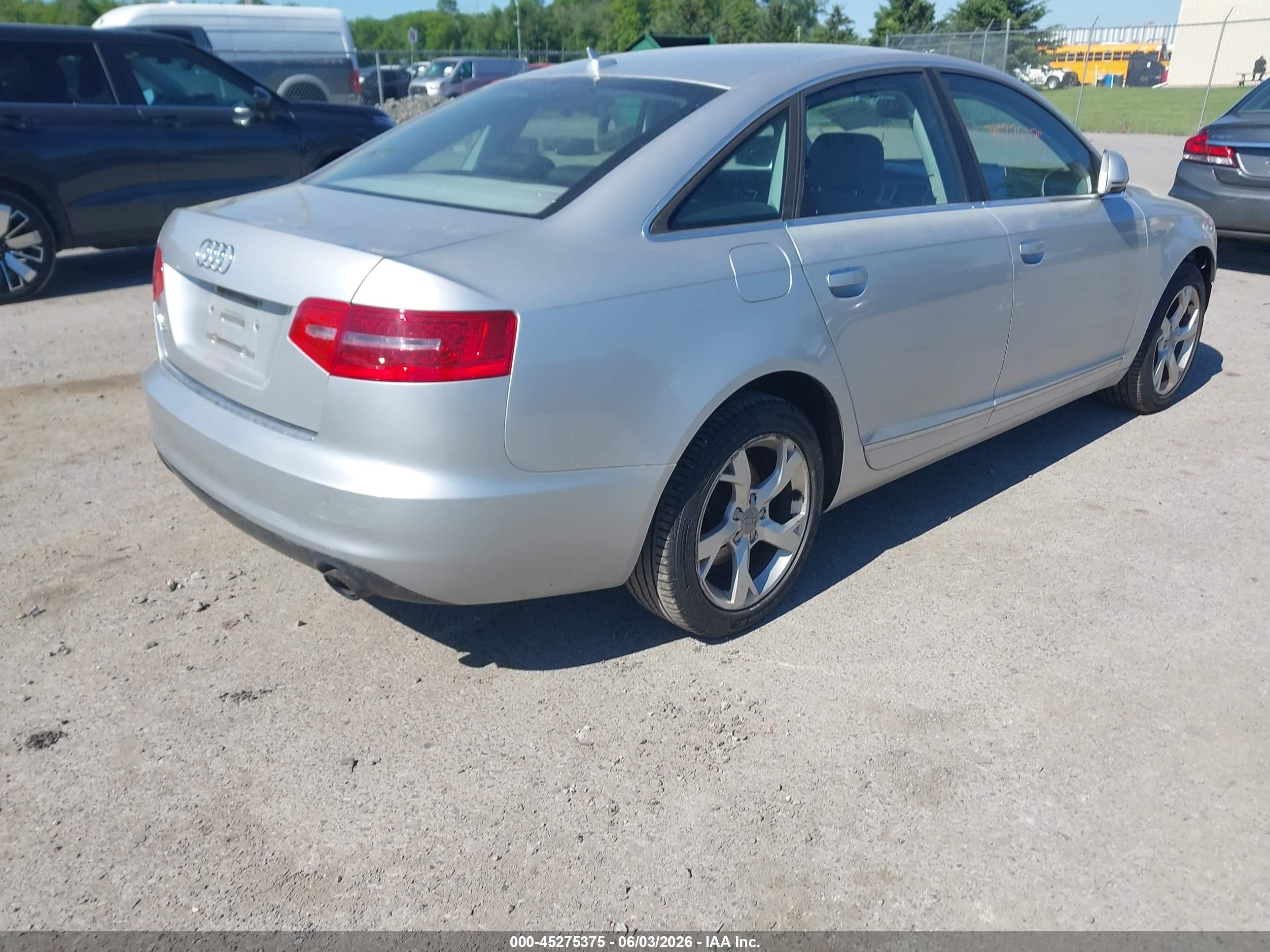 2010 Audi A6 3.2 Premium Silver vin: WAUAKAFB8AN028563