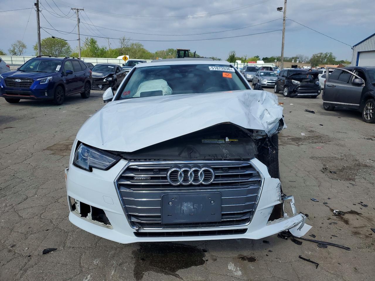 2017 Audi A4 Premium White vin: WAUANAF40HN039012