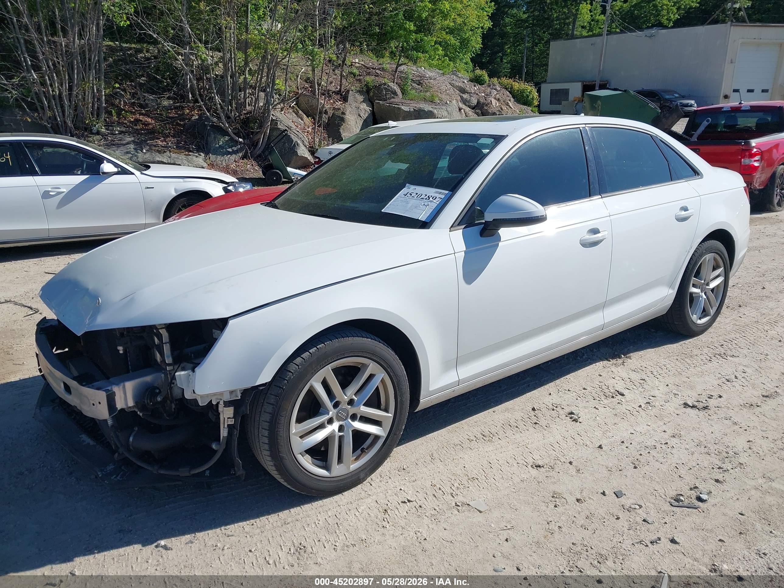 2017 Audi A4 2.0t Premium White vin: WAUANAF42HN023149