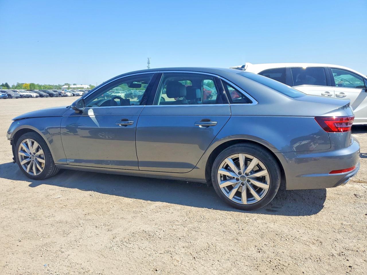 2019 Audi A4 Komfort Серый vin: WAUANAF45KA050778