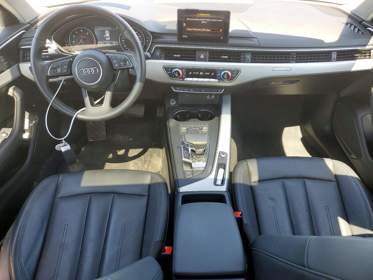 2019 Audi A4 Komfort Серый vin: WAUANAF45KA050778