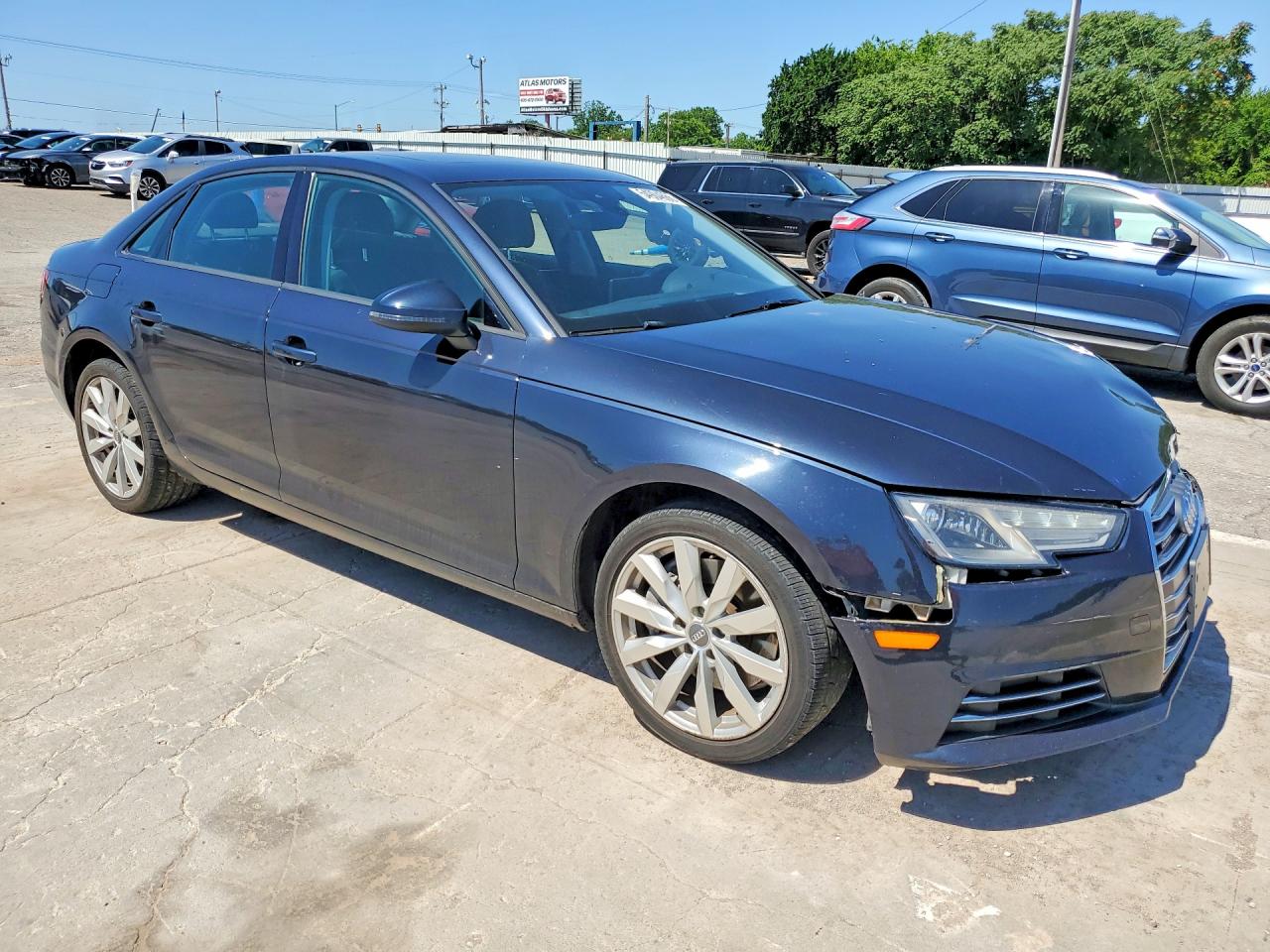 2017 Audi A4 Premium Угольный vin: WAUANAF46HN069678