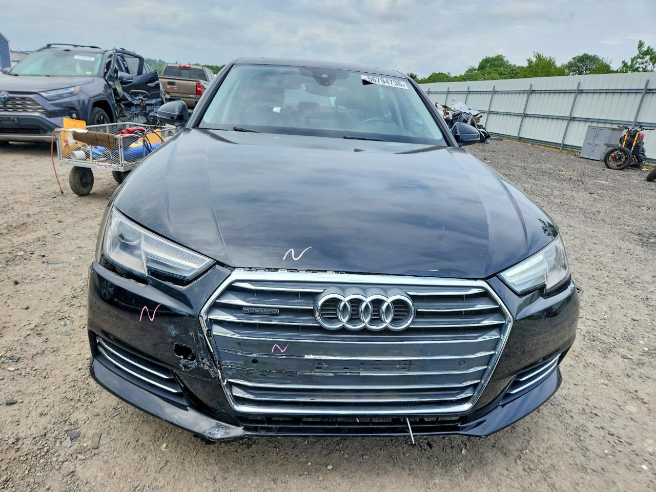 2017 Audi A4 Premium Черный vin: WAUANAF47HN018576
