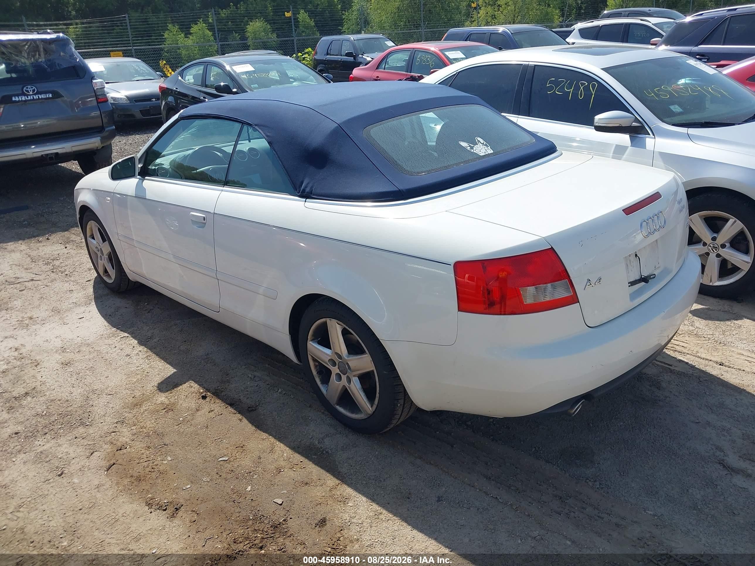 2004 Audi A4 3.0 White vin: WAUAT48H44K014732