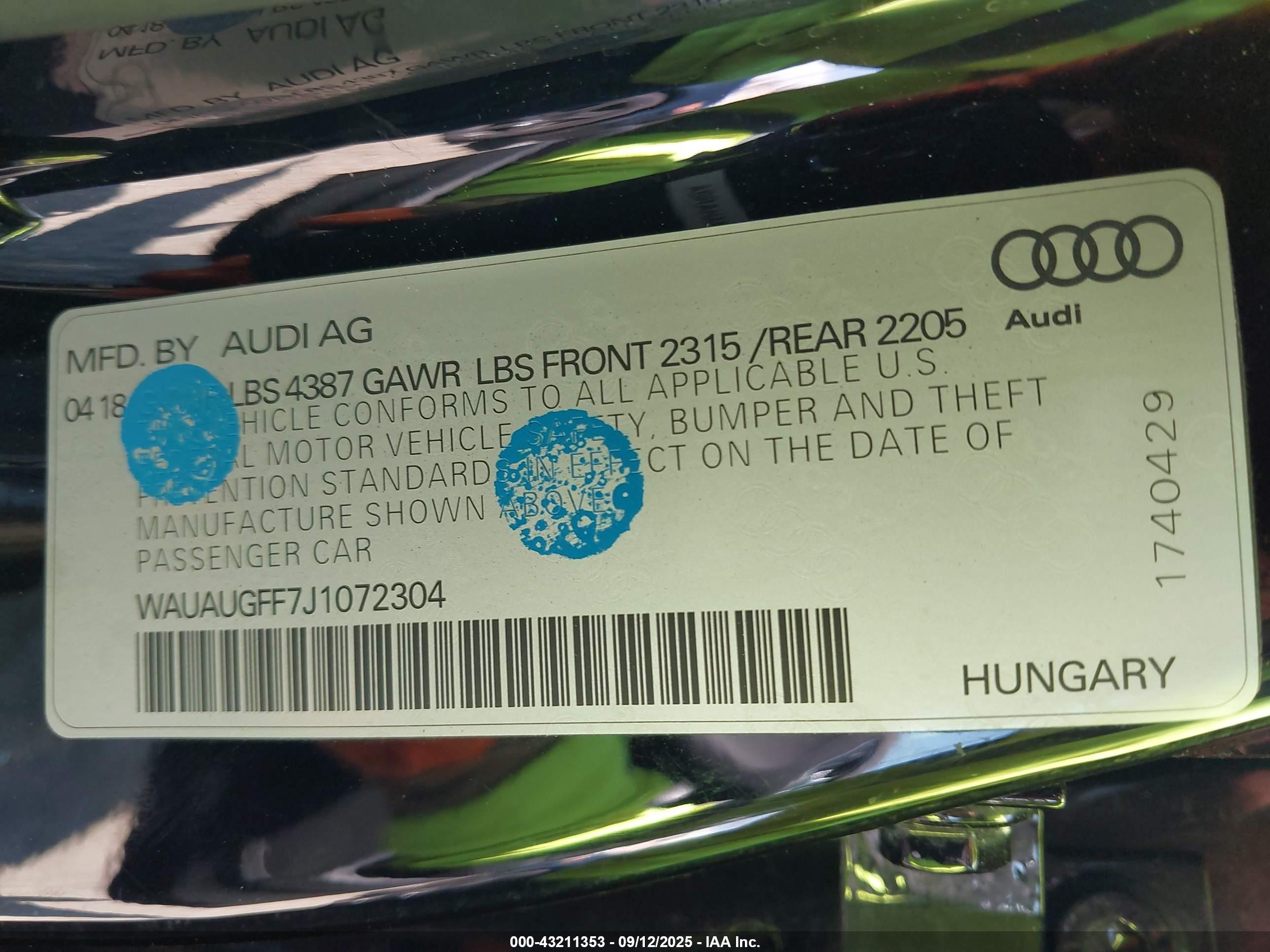 2018 Audi A3 2.0t Premium/2.0t Tech Premium Черный vin: WAUAUGFF7J1072304