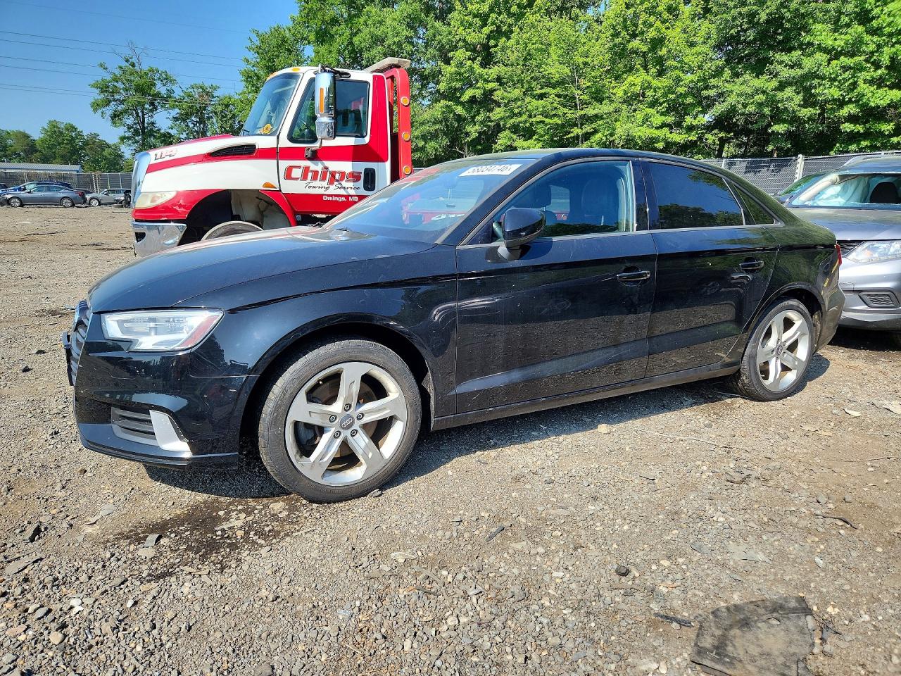 WAUAUGFF9J1028739