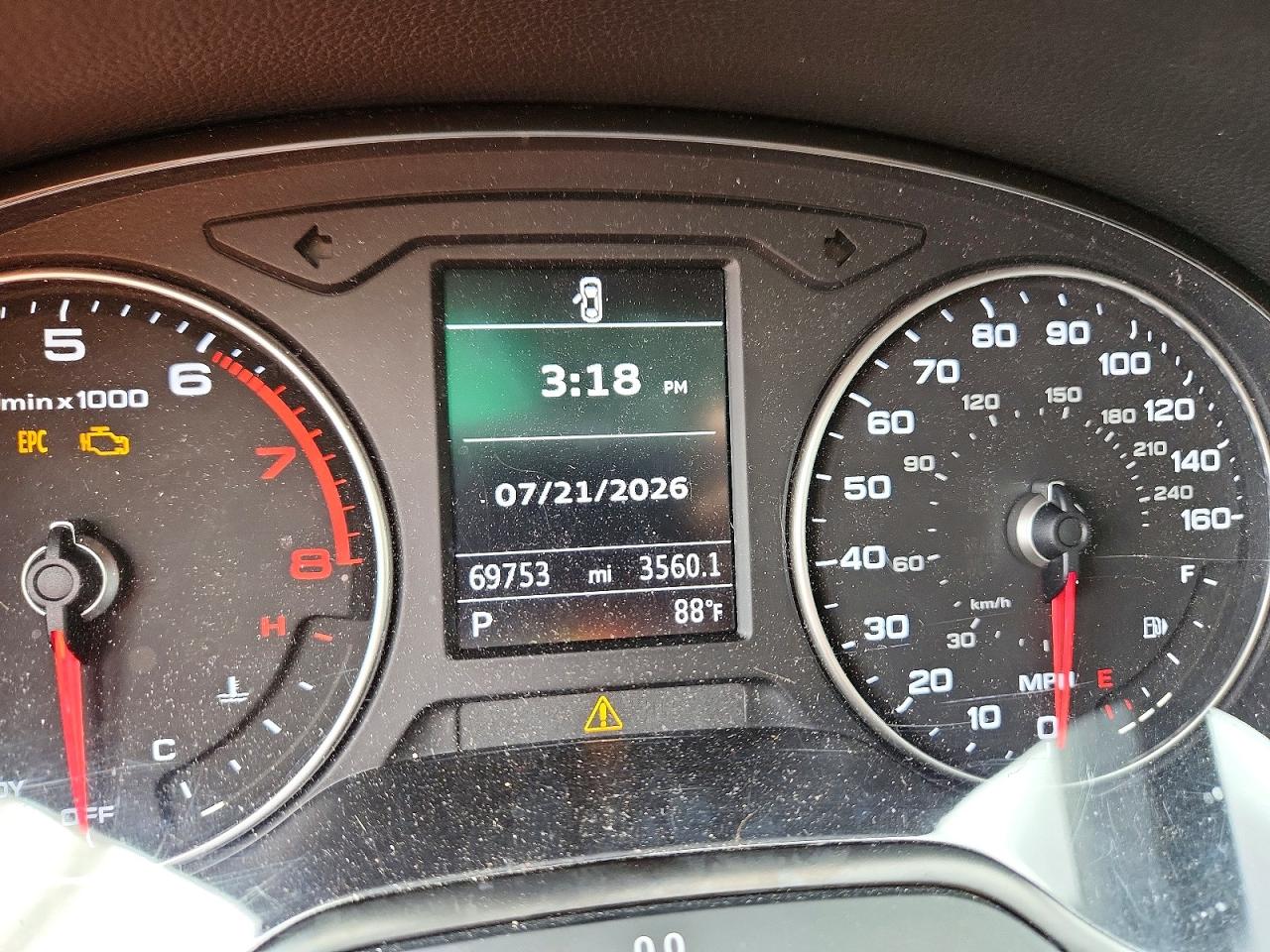2017 Audi A3 Premium White vin: WAUAUGFFXH1028324