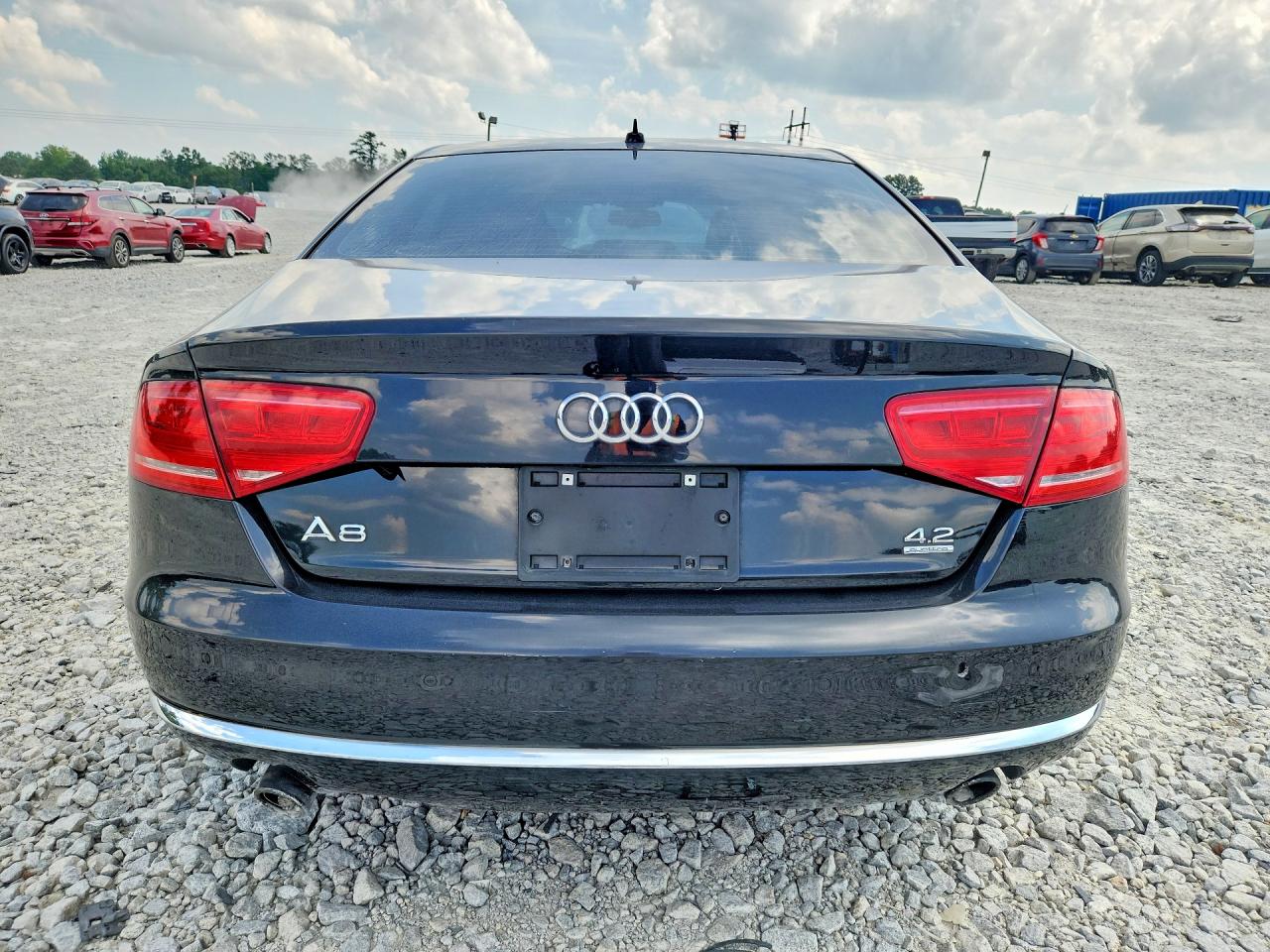 2011 Audi A8 Quattro Black vin: WAUAVAFD1BN001750