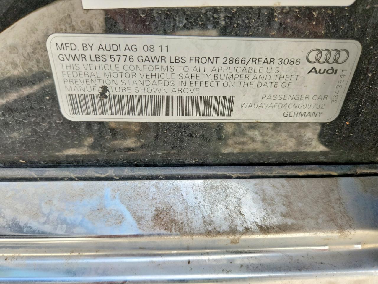 2012 Audi A8 Quattro Черный vin: WAUAVAFD4CN009732