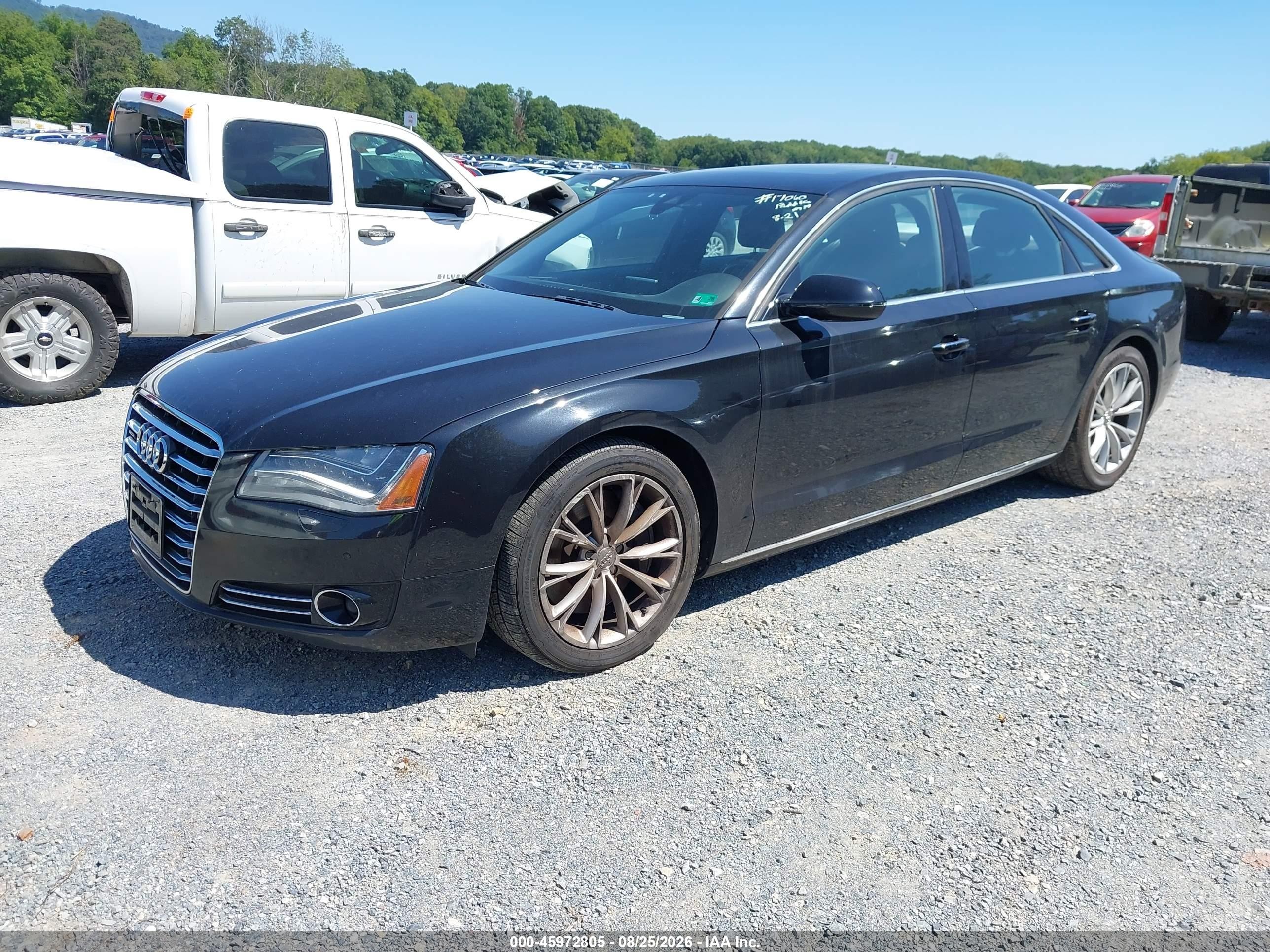 2011 Audi A8 4.2 (tiptronic) Черный vin: WAUAVAFD5BN021421
