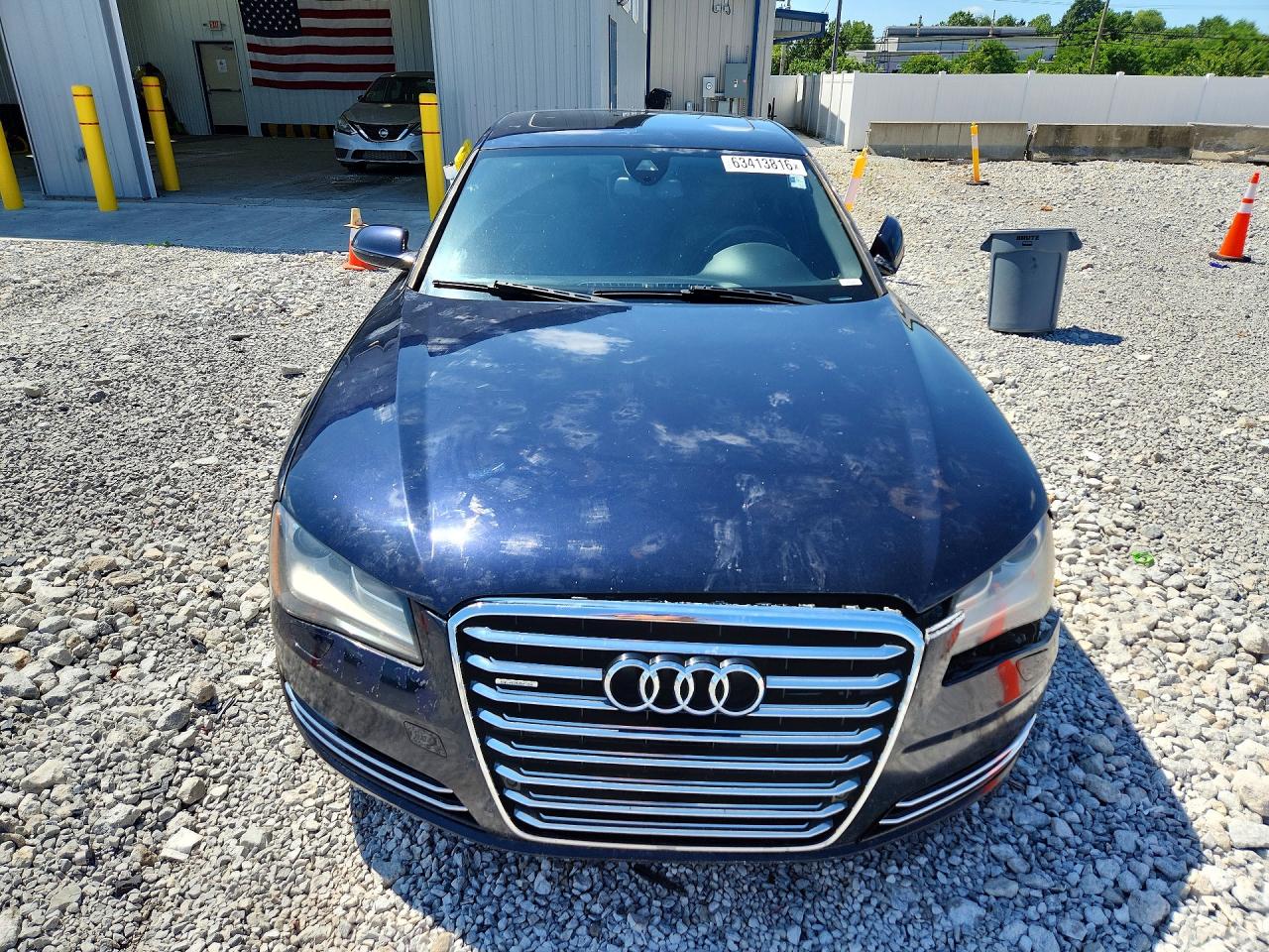2011 Audi A8 Quattro Blue vin: WAUAVAFD8BN007142