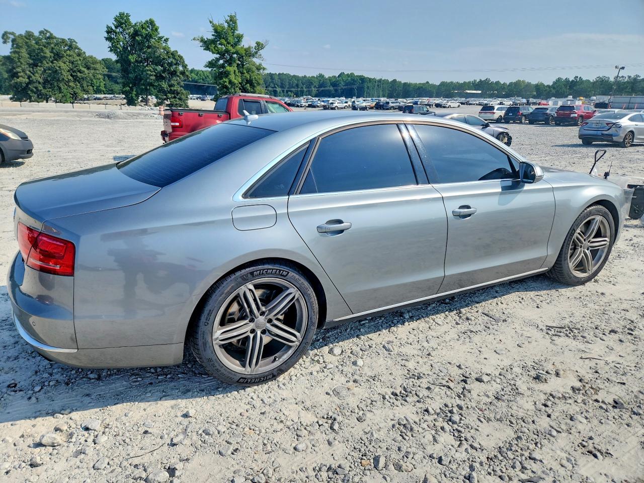 2012 Audi A8 Quattro Серый vin: WAUAVAFDXCN004244