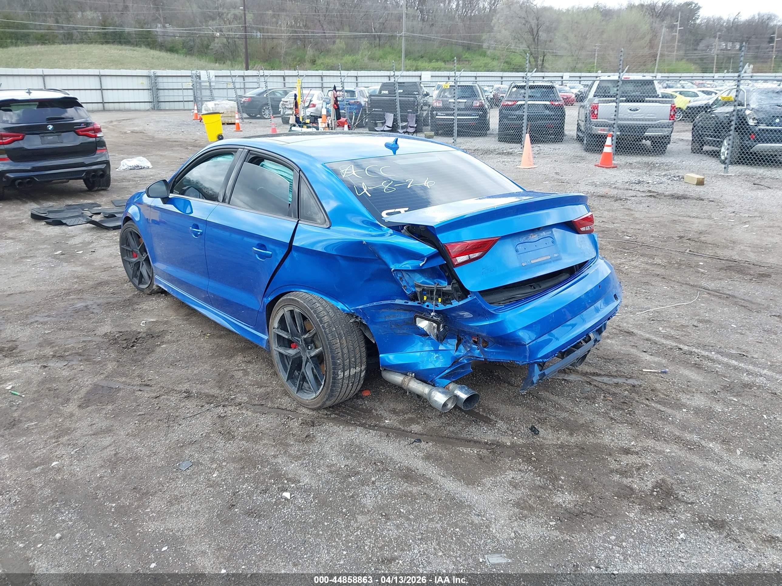 2018 Audi S3 2.0t Premium Plus/2.0t Tech Premium Plus Blue vin: WAUB1GFF9J1026471