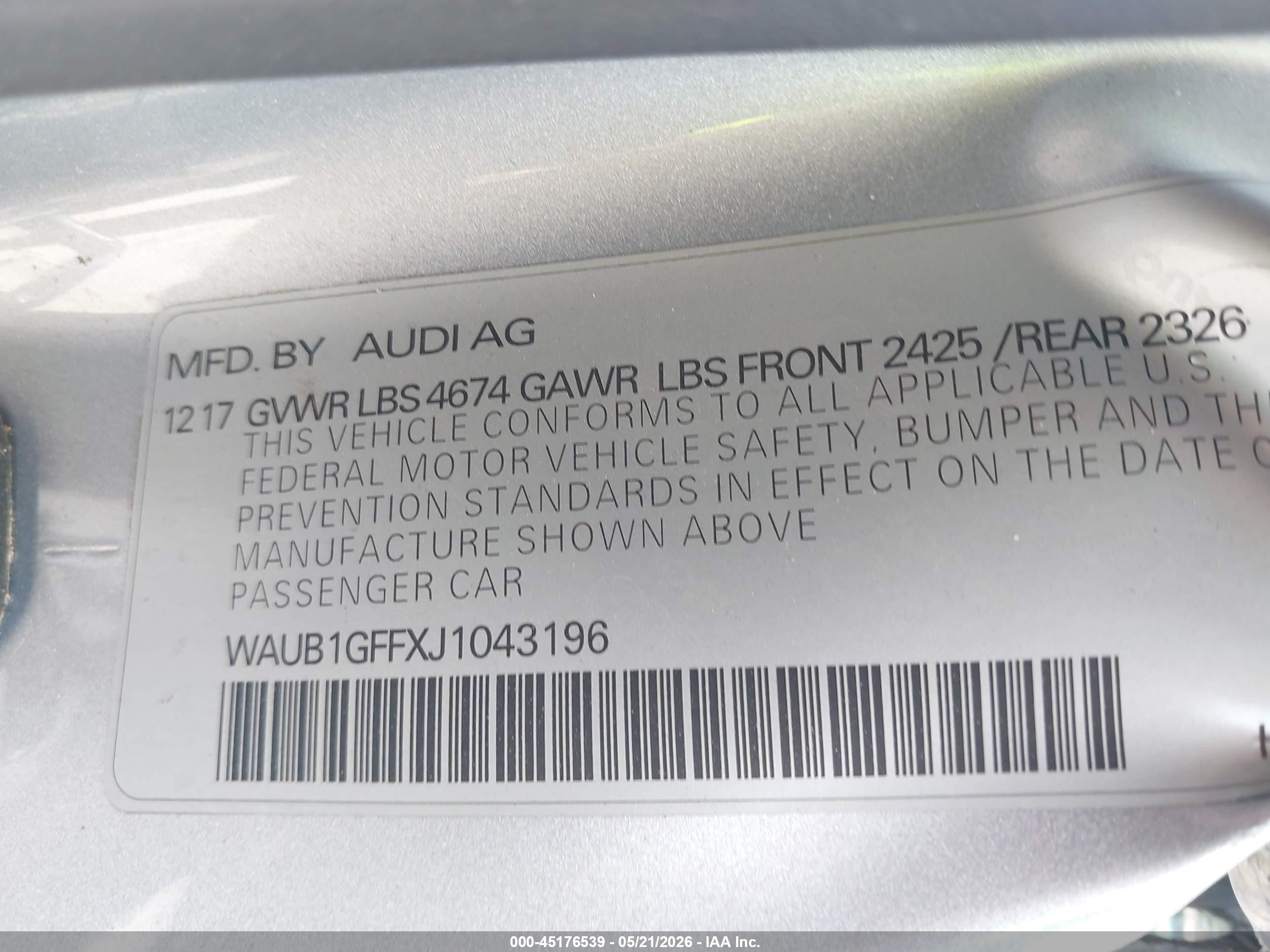 2018 Audi S3 2.0t Premium Plus/2.0t Tech Premium Plus Серебряный vin: WAUB1GFFXJ1043196