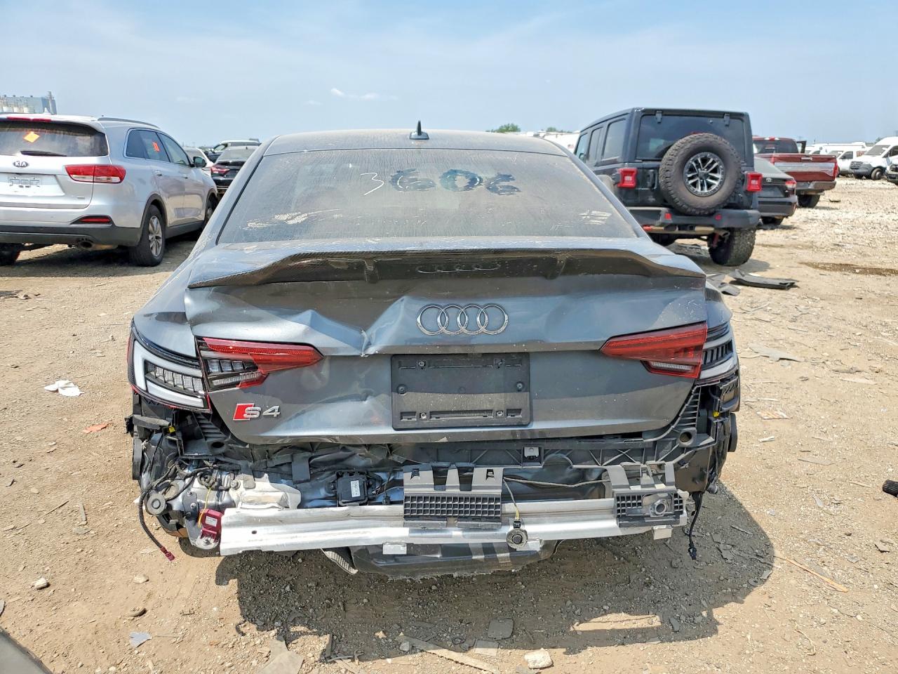 2018 Audi S4 Premium Plus Серый vin: WAUB4AF40JA134724