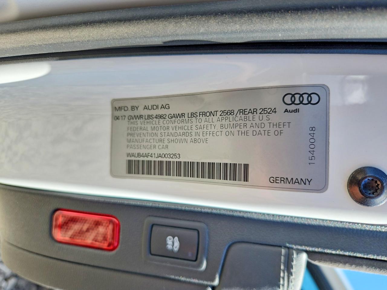 2018 Audi S4 Premium Plus White vin: WAUB4AF41JA003253